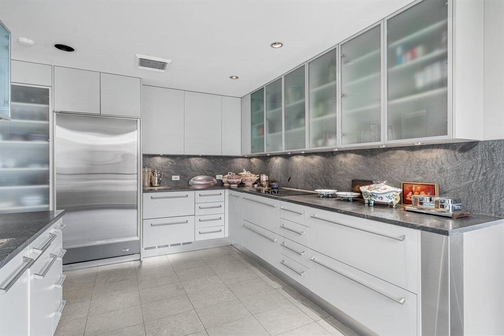 LEVERETT HOUSE CONDO - Residential