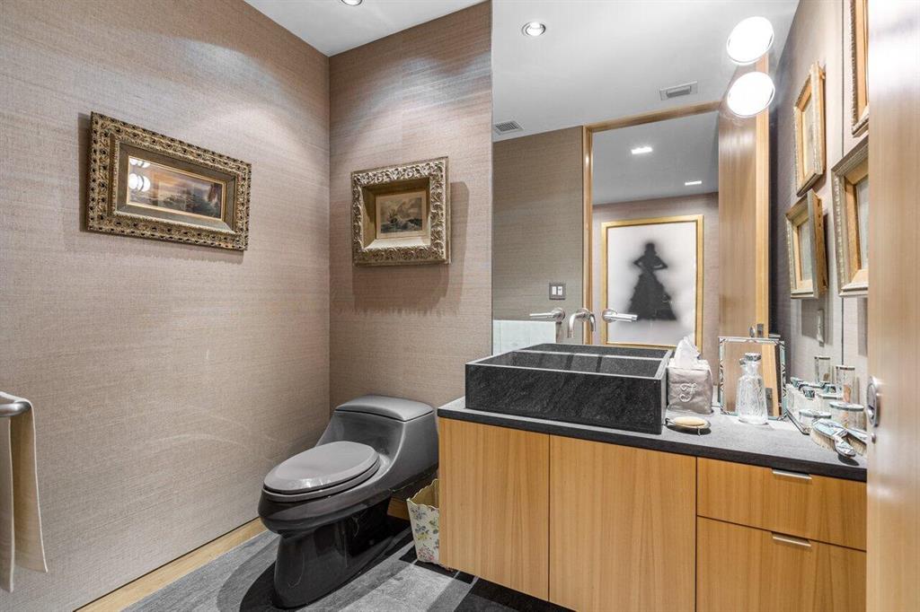 LEVERETT HOUSE CONDO - Residential