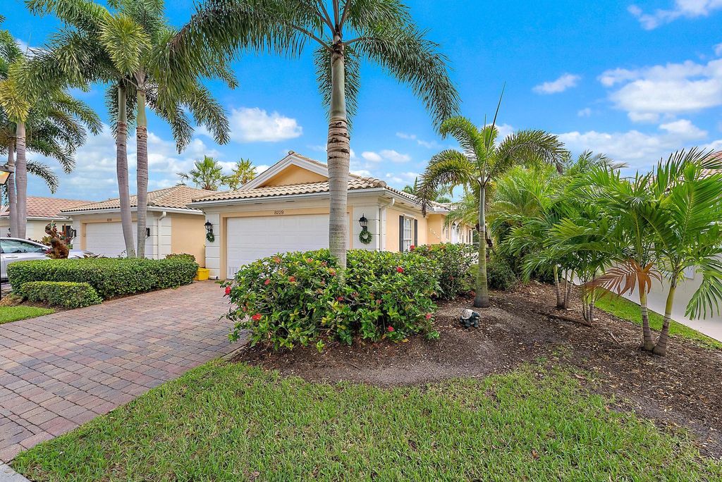 Photo of 8229 St Johns Court, Wellington, FL 33414 (MLS # R11107803)