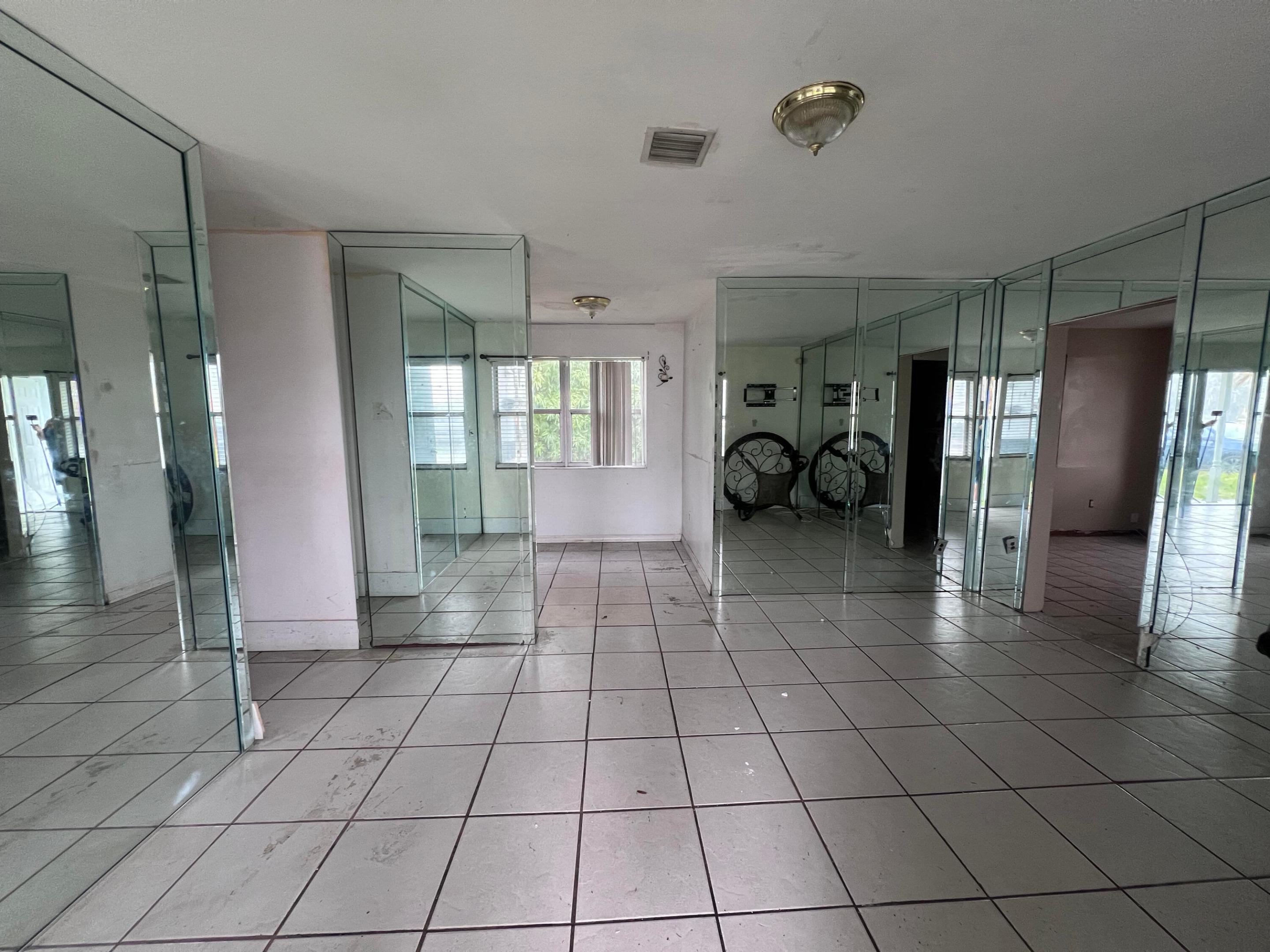 POMPANO BEACH HIGHLANDS 8TH SEC - Residential