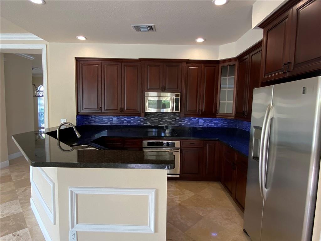 Royal Poinciana - Residential Lease