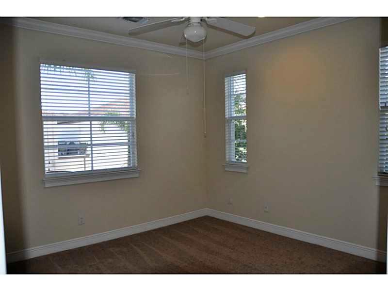 Royal Poinciana - Residential Lease