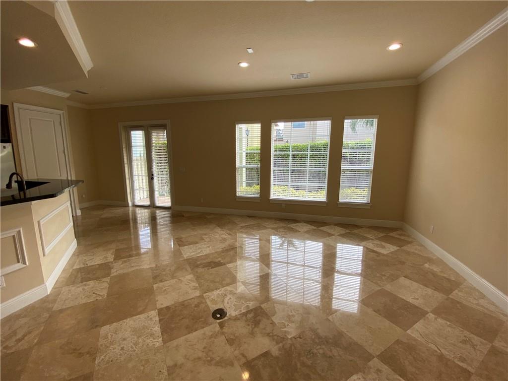 Royal Poinciana - Residential Lease