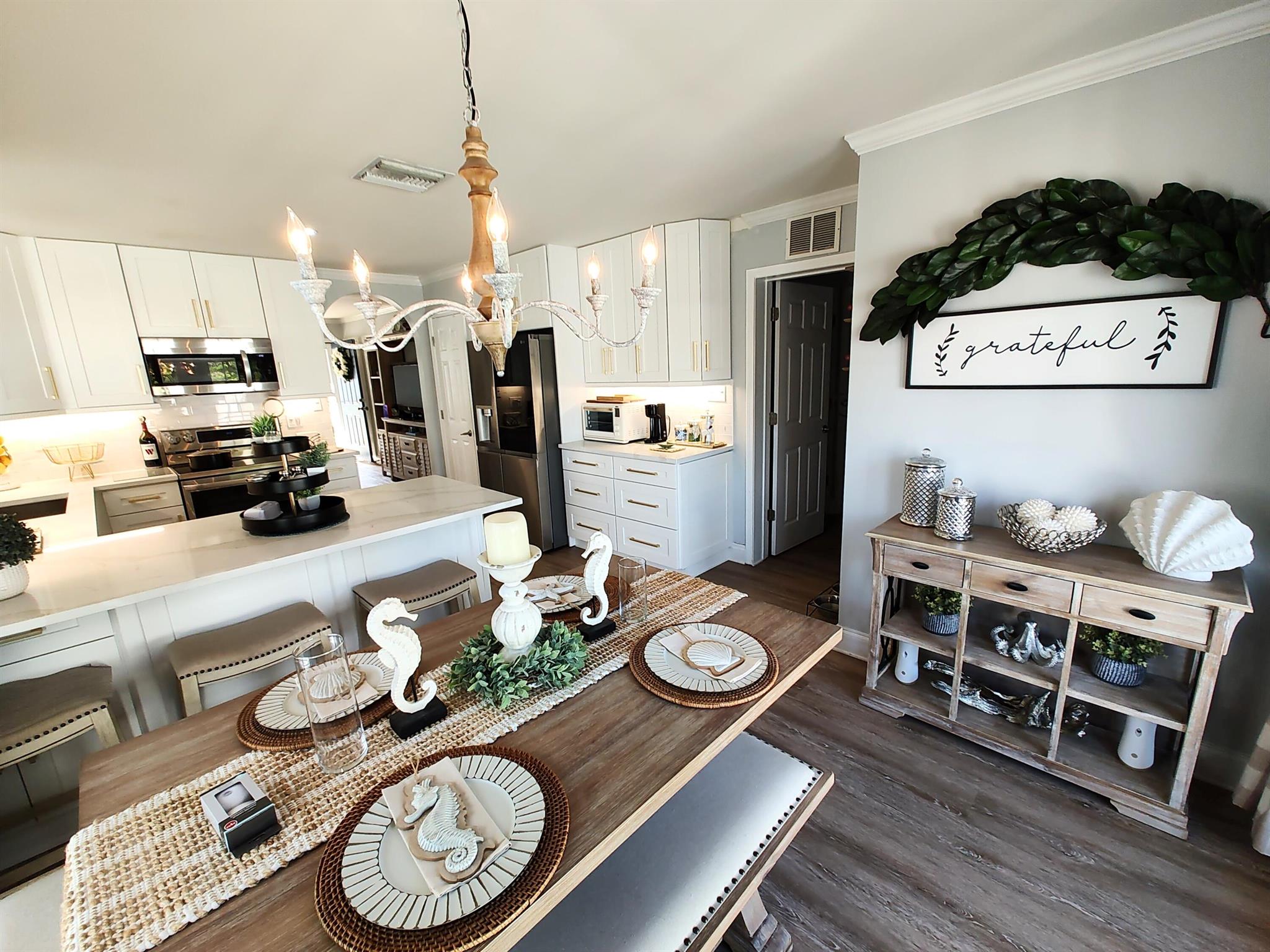 Magnolia Square - Residential