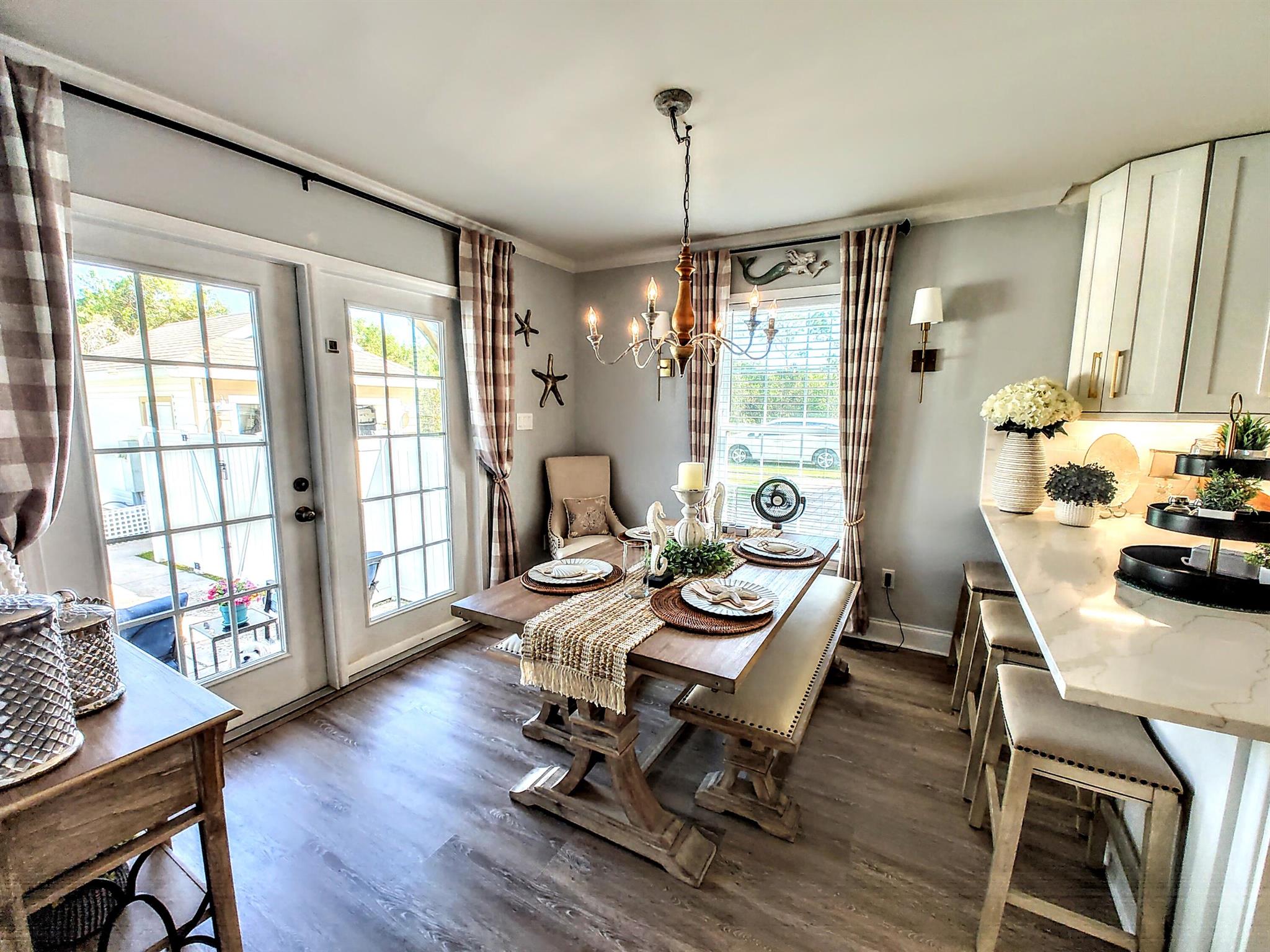 Magnolia Square - Residential