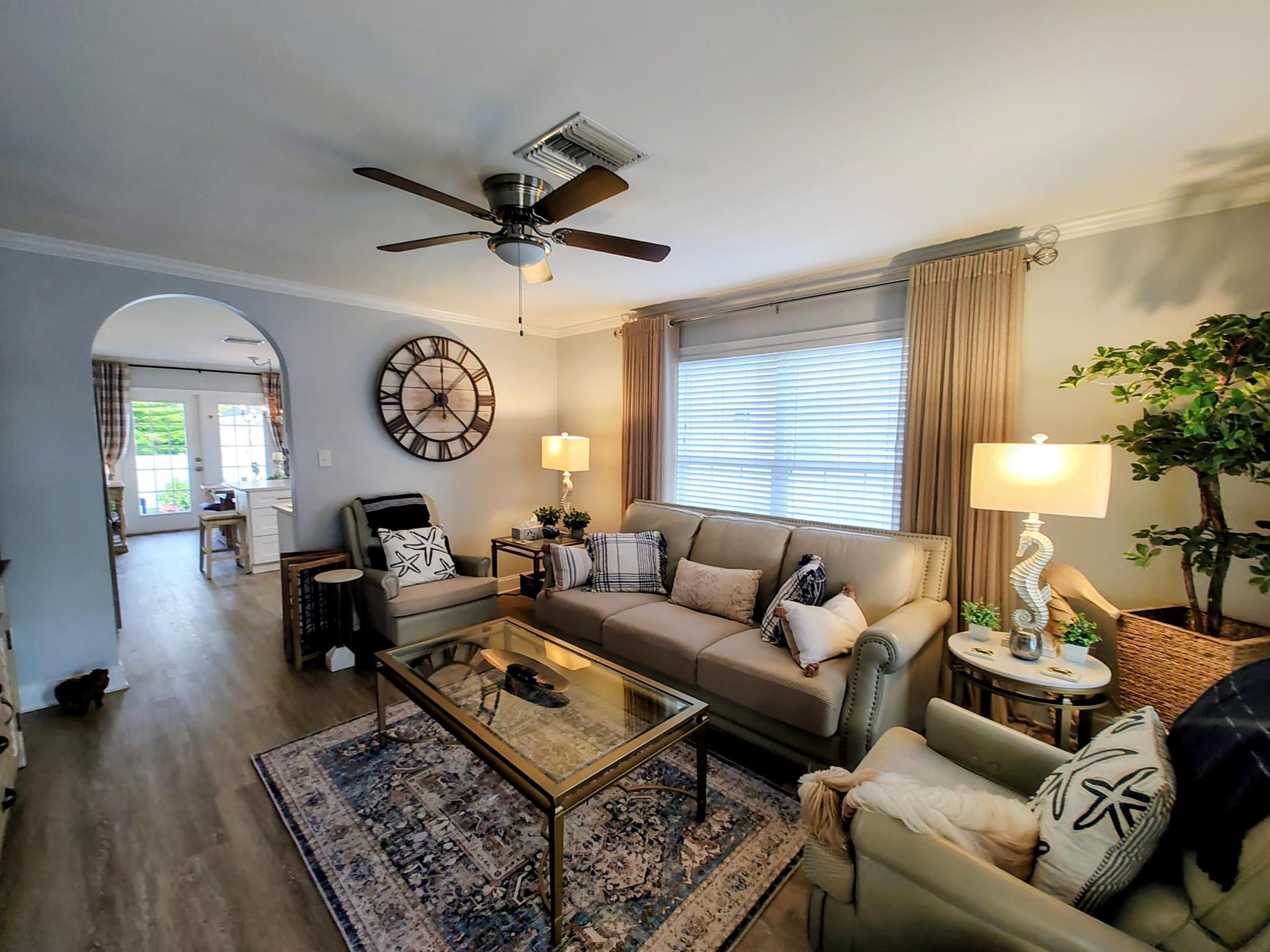 Magnolia Square - Residential