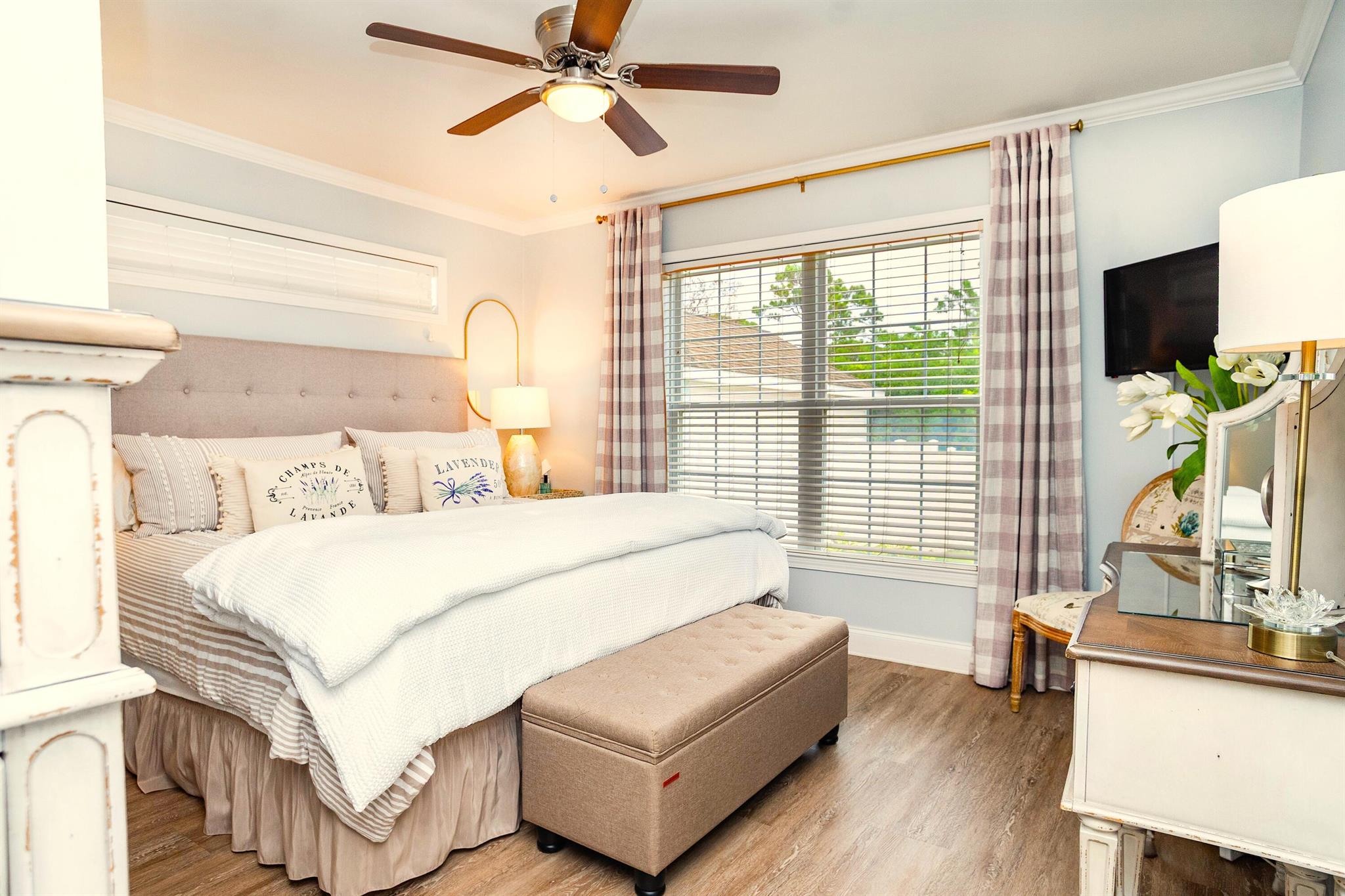 Magnolia Square - Residential