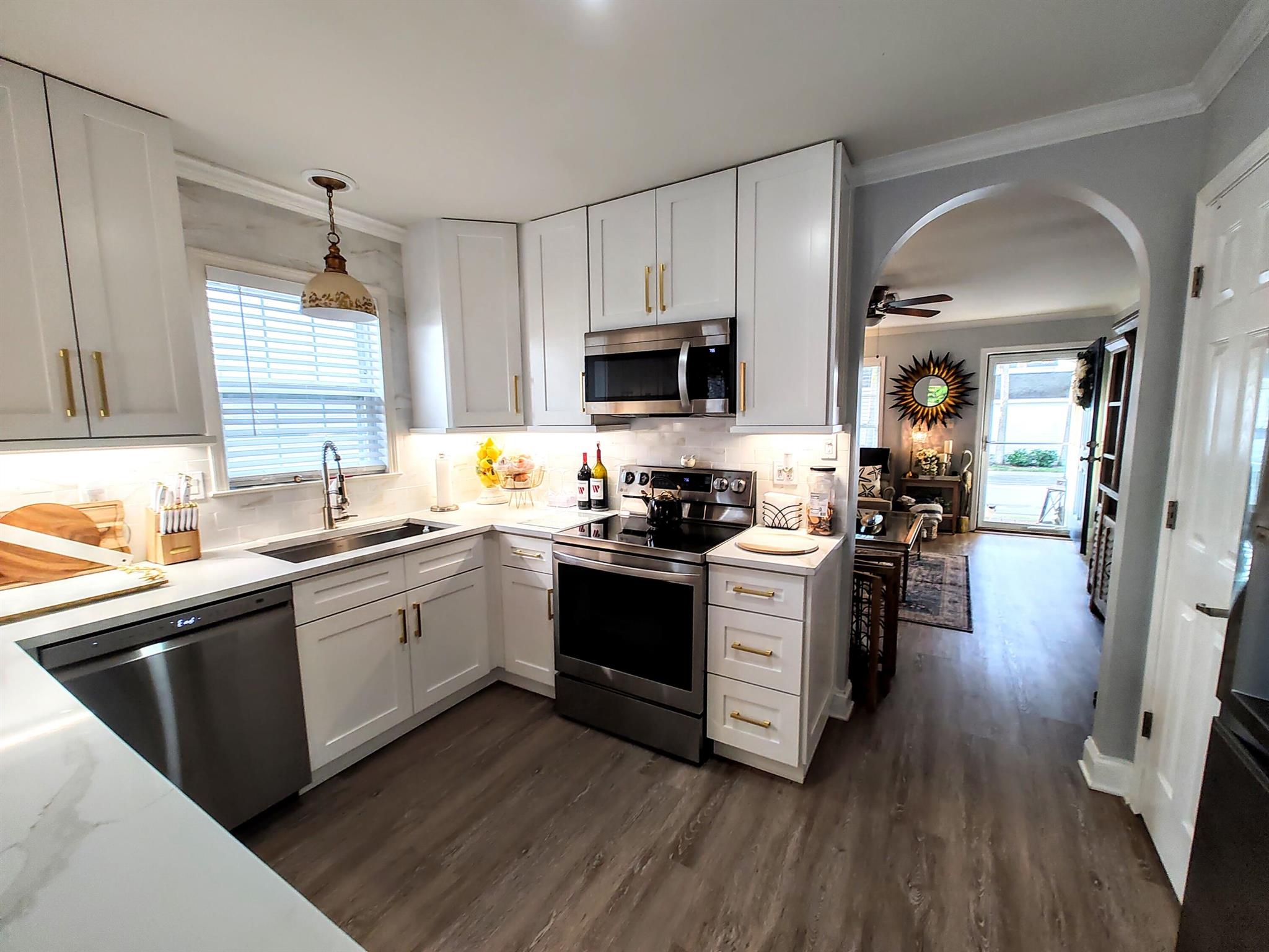 Magnolia Square - Residential