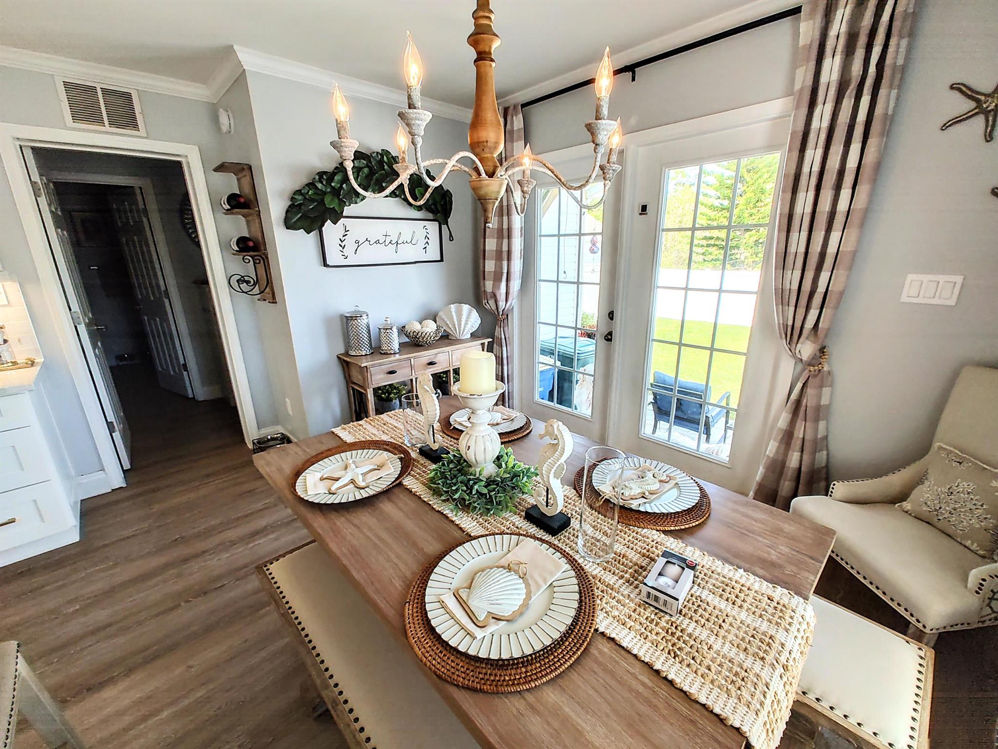 Magnolia Square - Residential