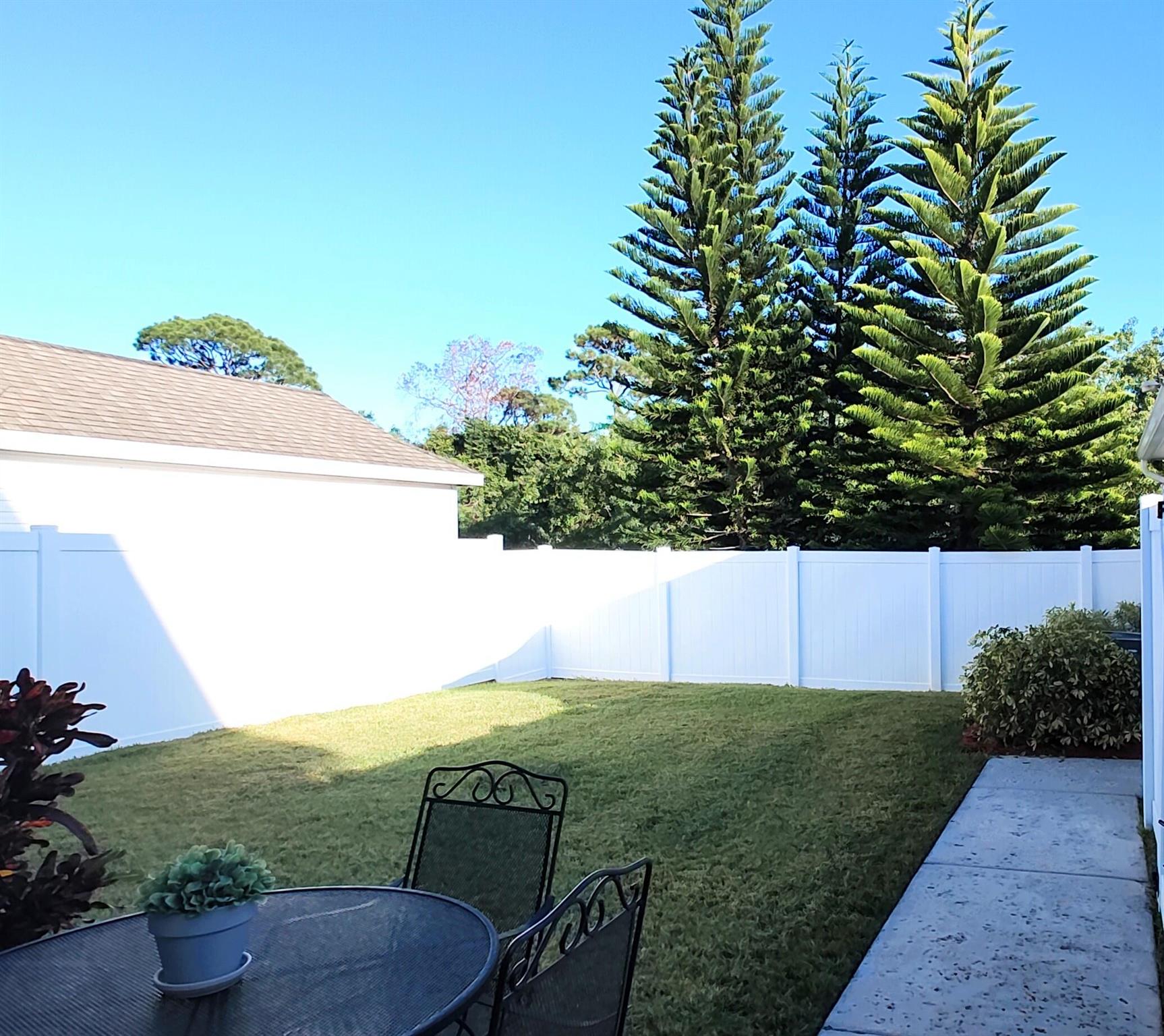 Magnolia Square - Residential