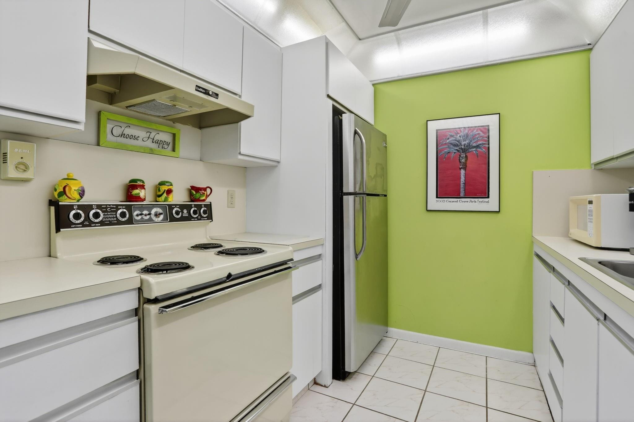 WYNMOOR VILLAGE - Residential