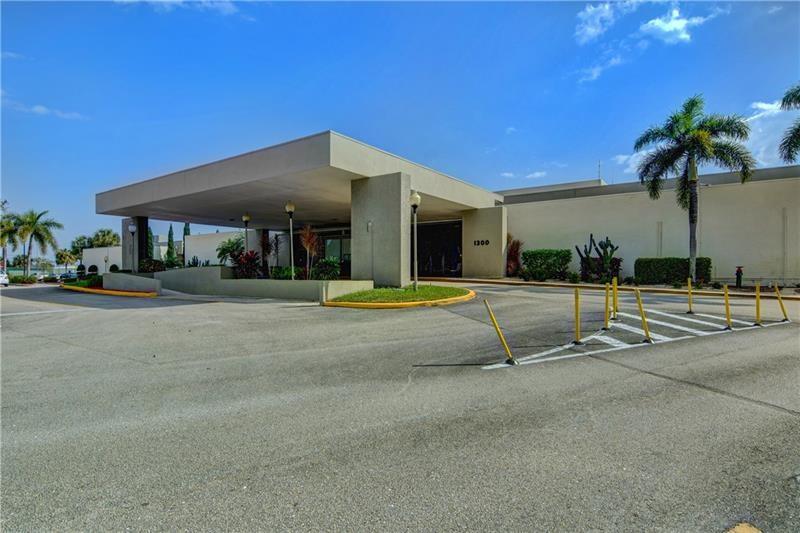 WYNMOOR VILLAGE - Residential