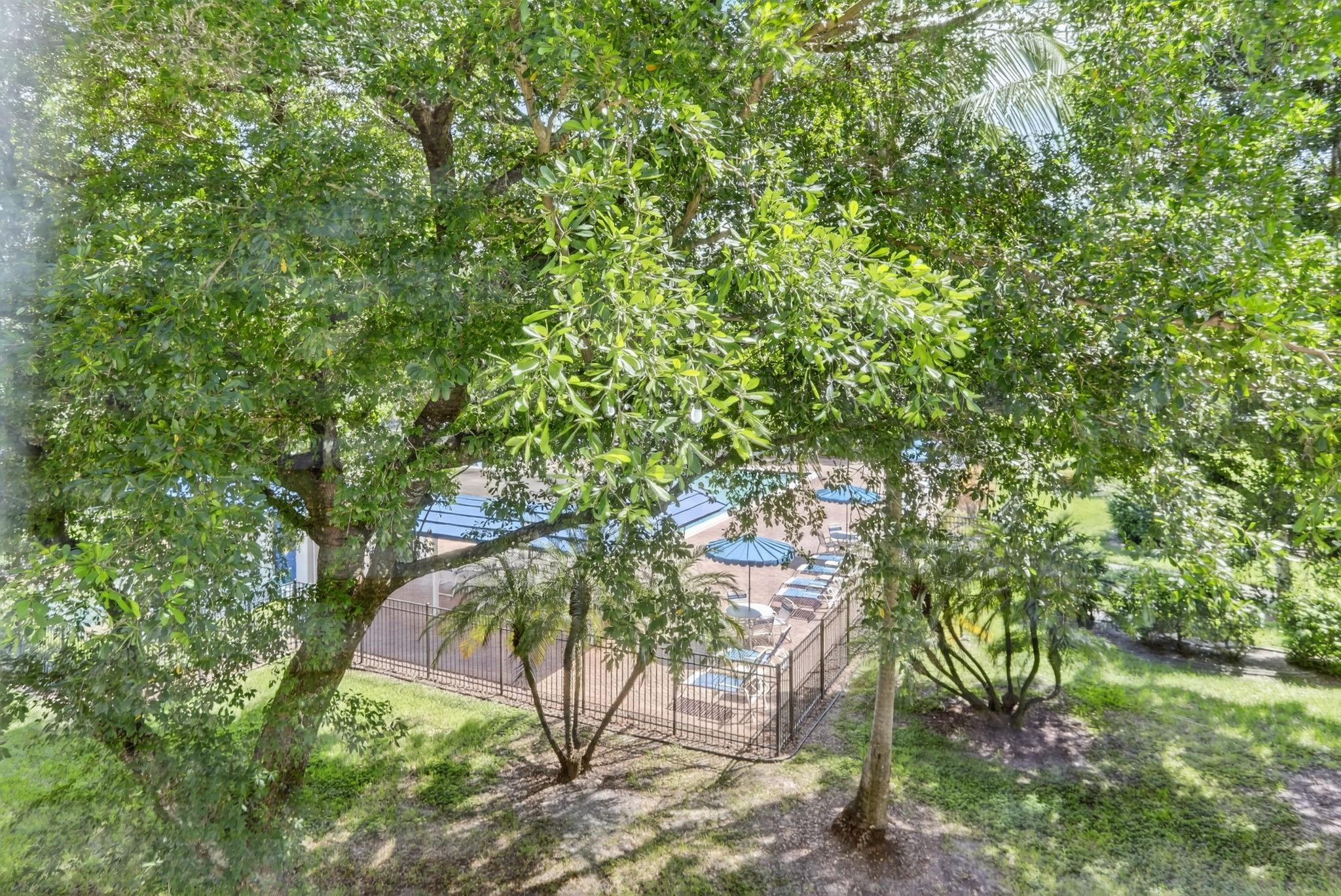 WYNMOOR VILLAGE - Residential