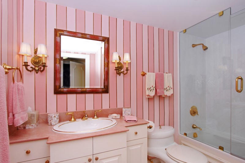 Winthrop House - Residential