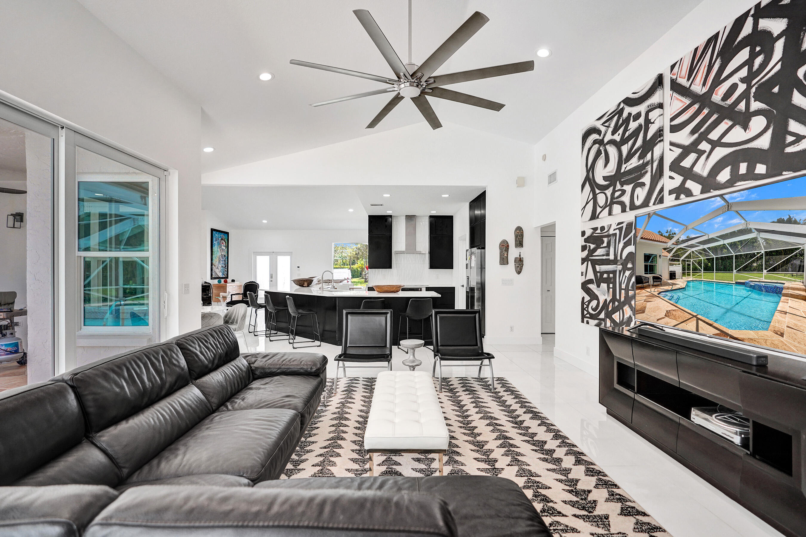 LEGEND LAKE ESTATES - Residential
