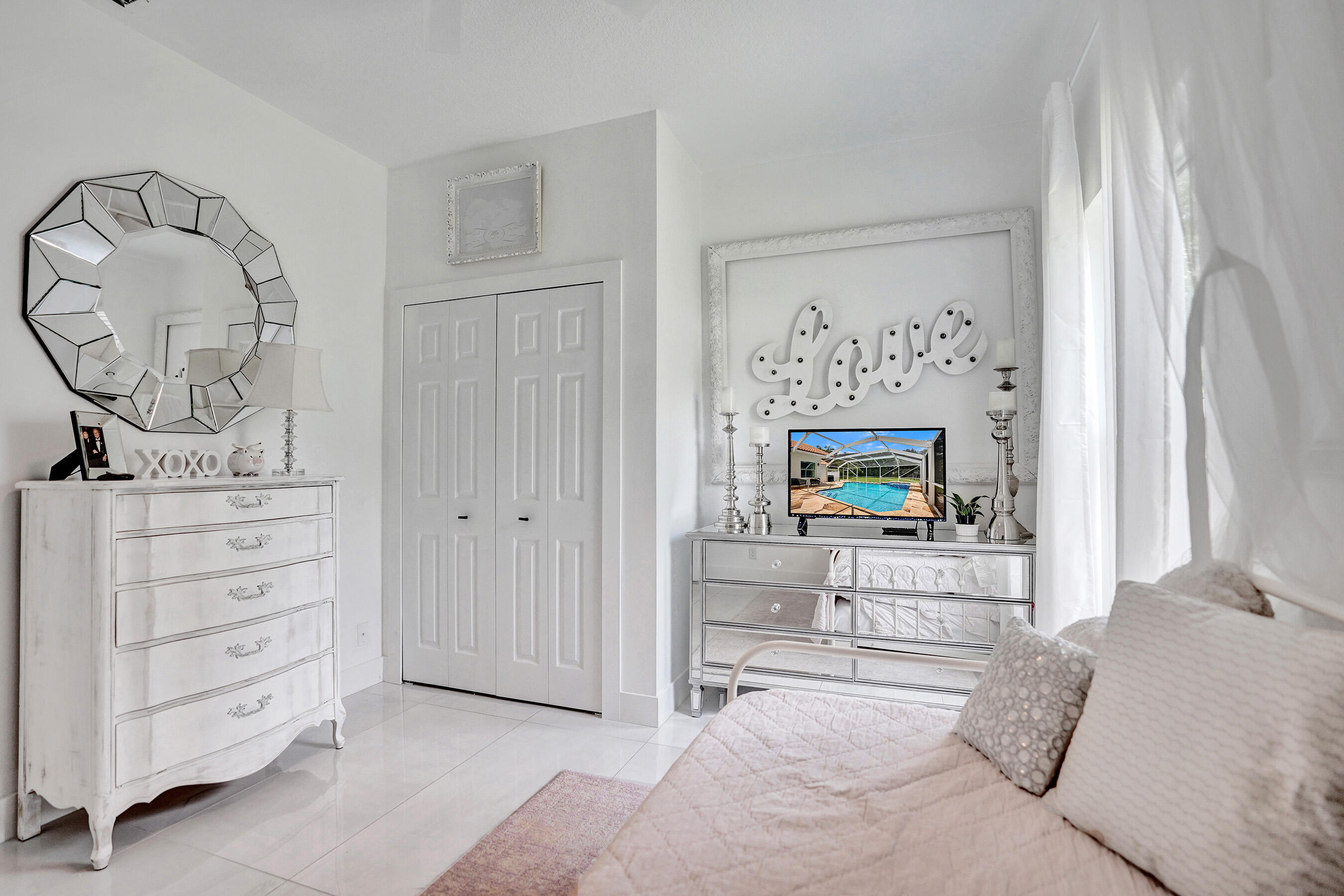 LEGEND LAKE ESTATES - Residential