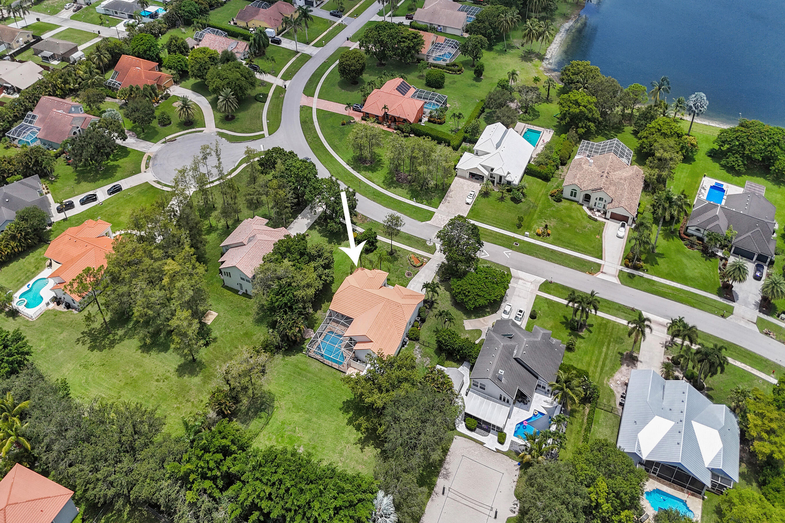 LEGEND LAKE ESTATES - Residential