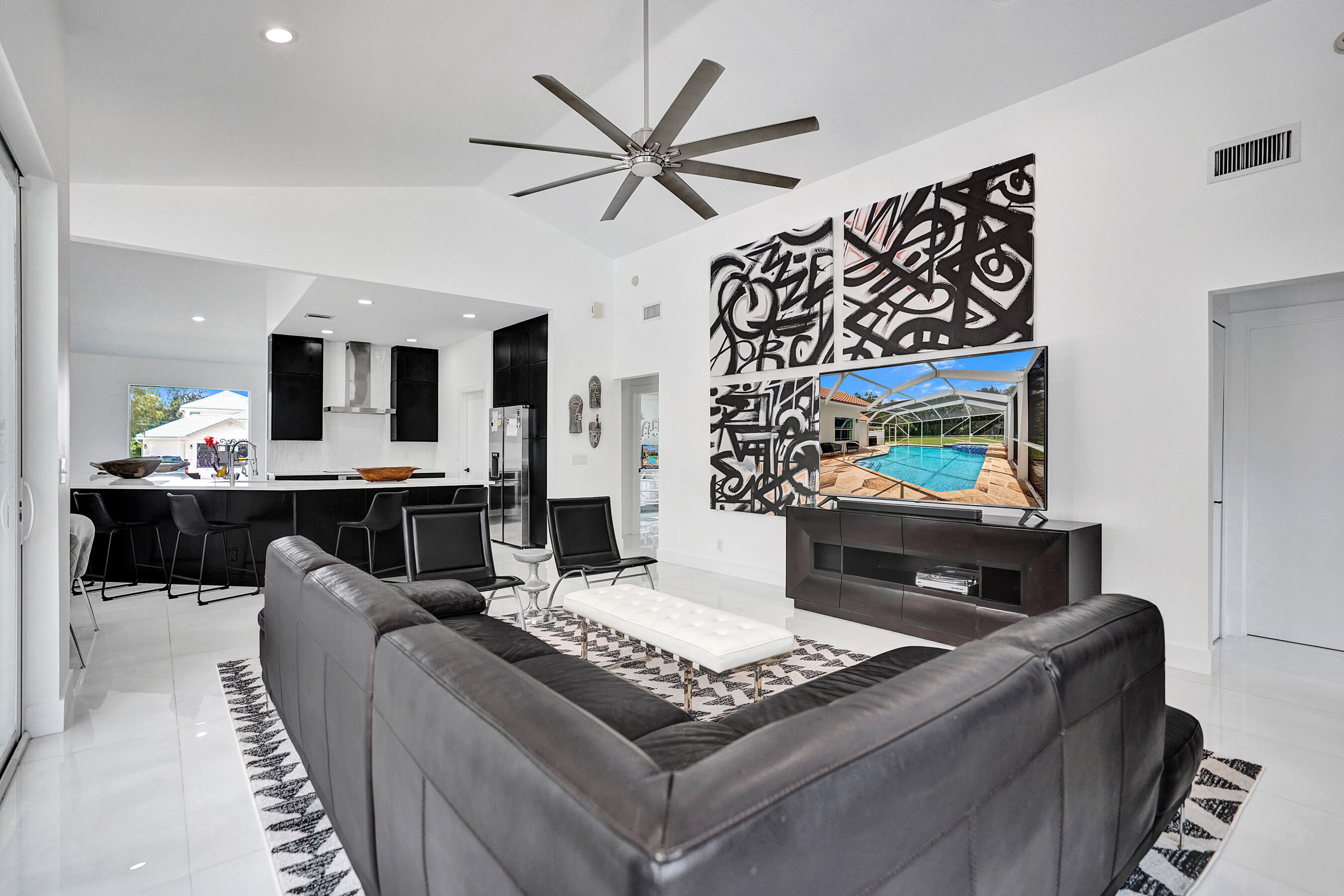 LEGEND LAKE ESTATES - Residential