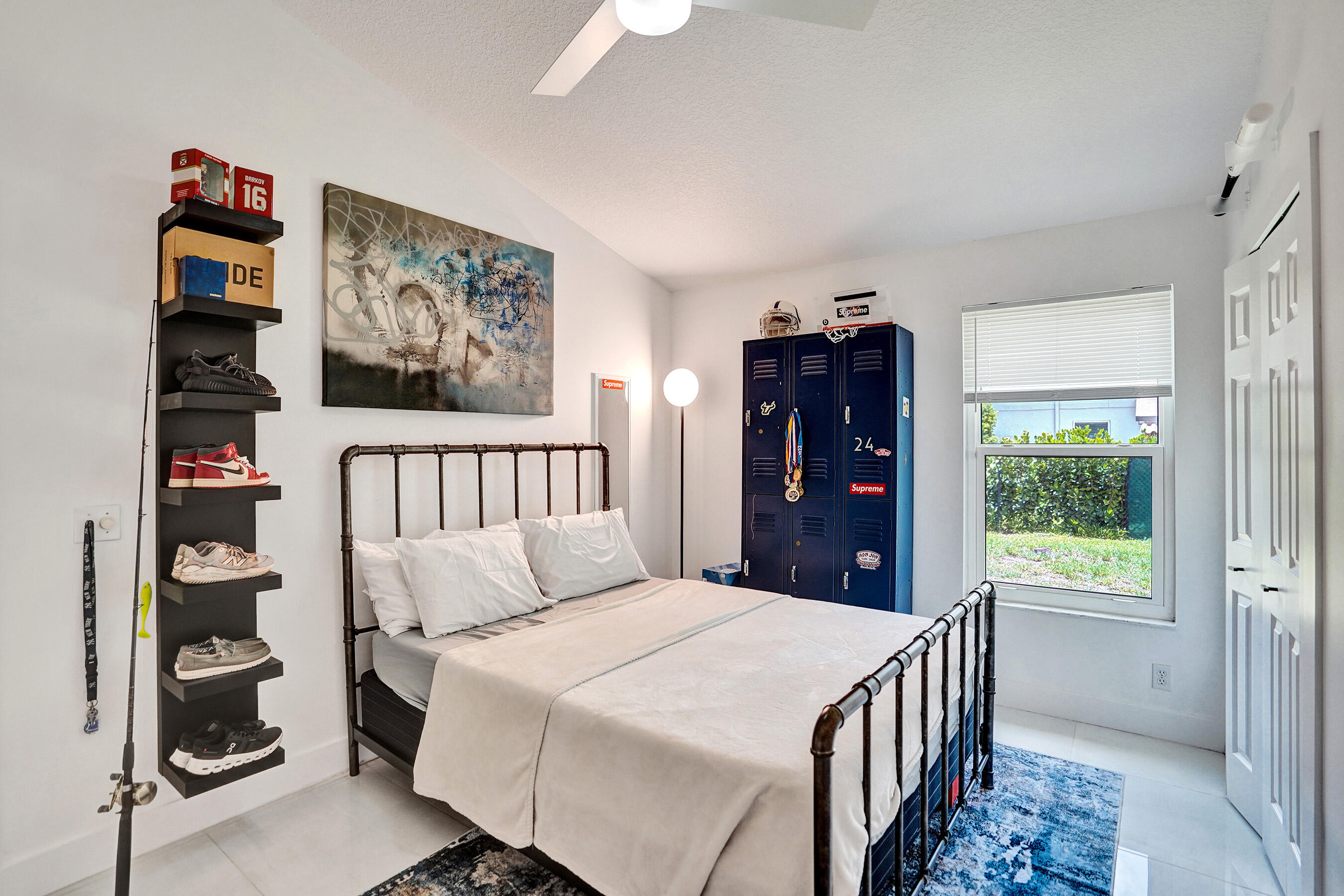 LEGEND LAKE ESTATES - Residential