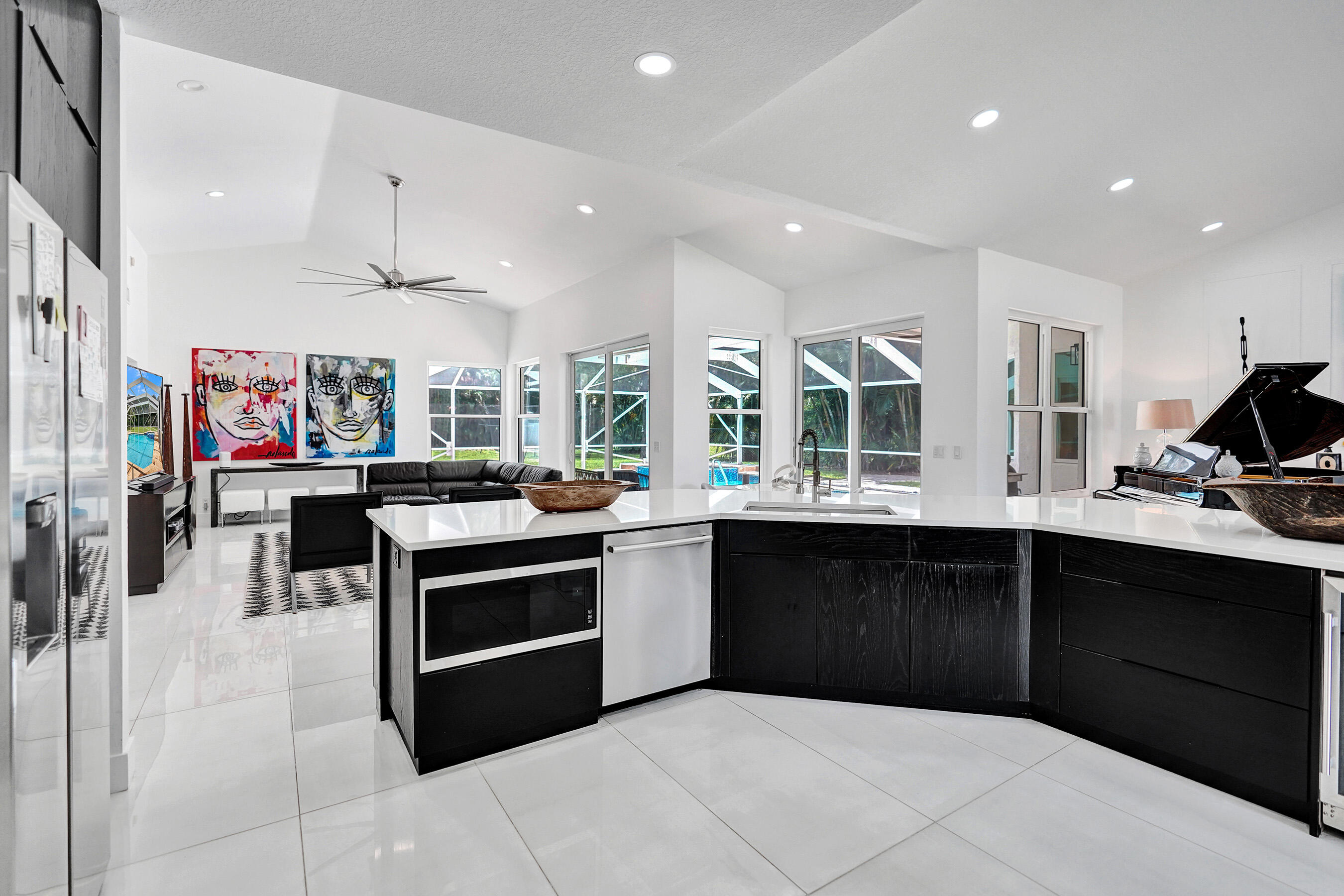 LEGEND LAKE ESTATES - Residential