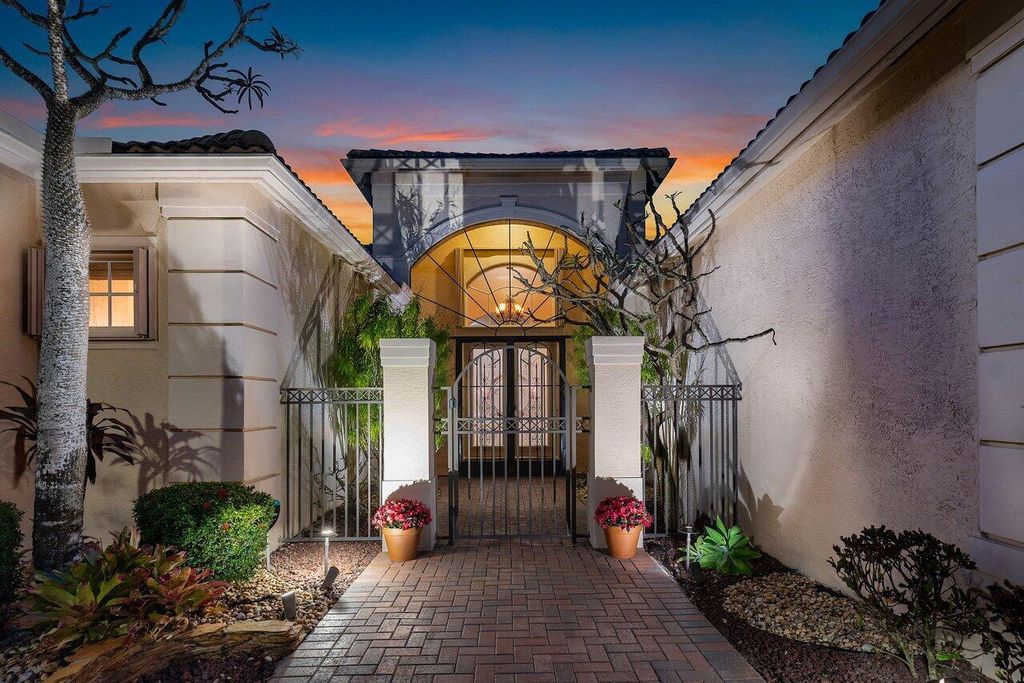 Photo of 8627 Tierra Lago Cove, Lake Worth, FL 33467 (MLS # R11078854)