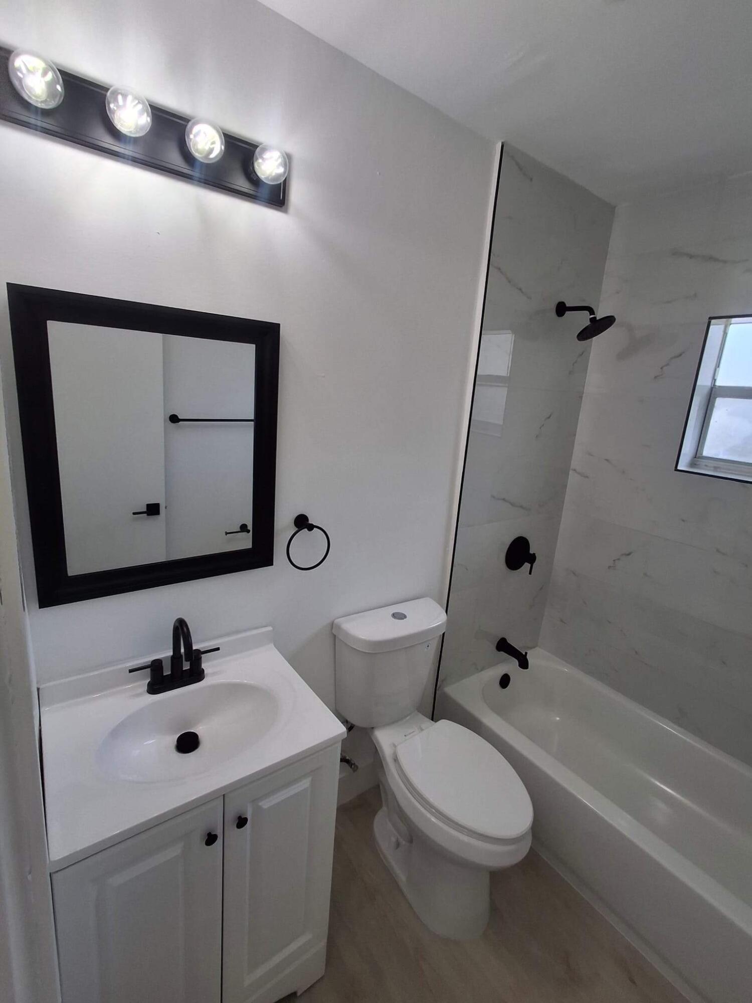 929 NW 3RD Avenue 01