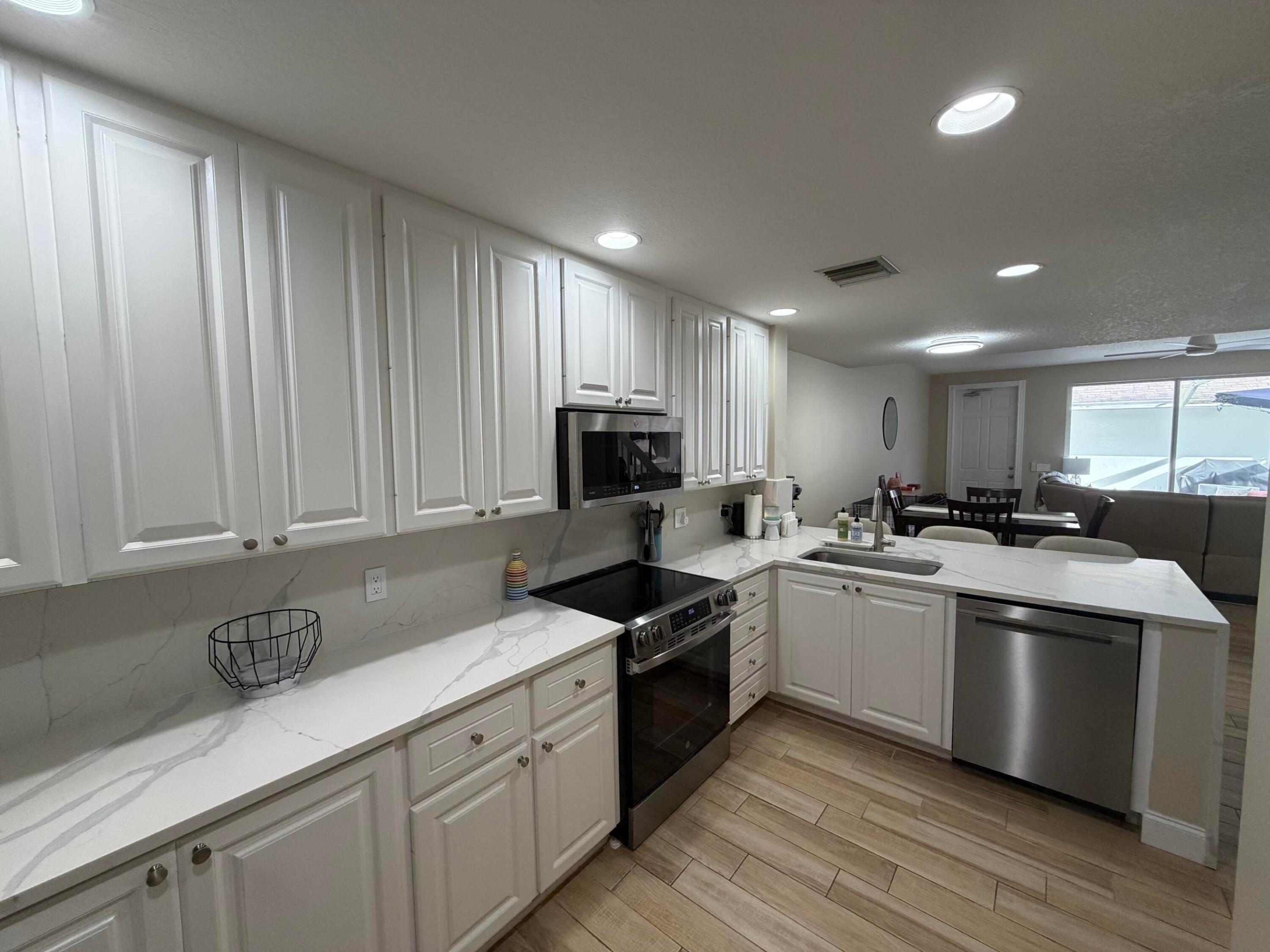 MARTINIQUE AT ABACOA 1 - Residential Lease