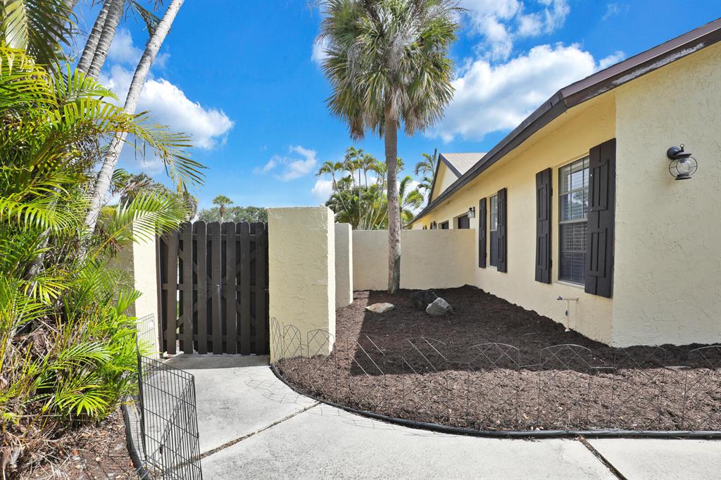 HOMEWOOD LAKES SEC B-1 - Residential