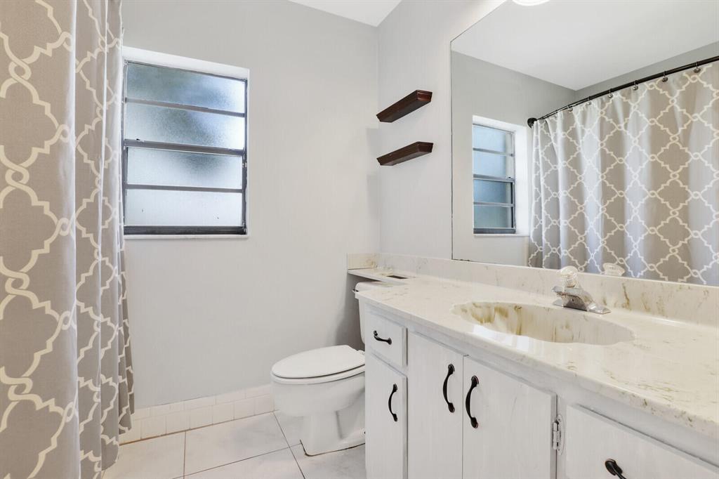 HOMEWOOD LAKES SEC B-1 - Residential