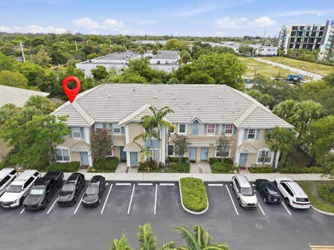 Tiny photo for 773 NW 42nd Avenue, Plantation, FL 33317 (MLS # B26040762)