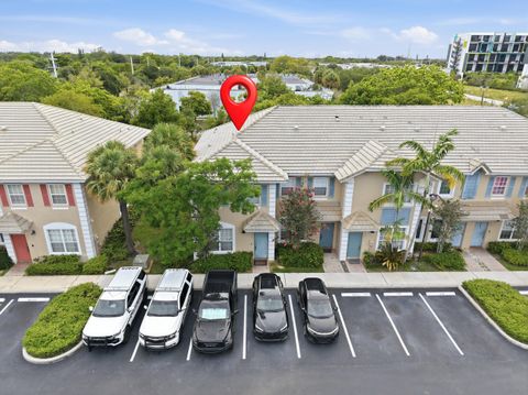 Tiny photo for 773 NW 42nd Avenue, Plantation, FL 33317 (MLS # B26040762)