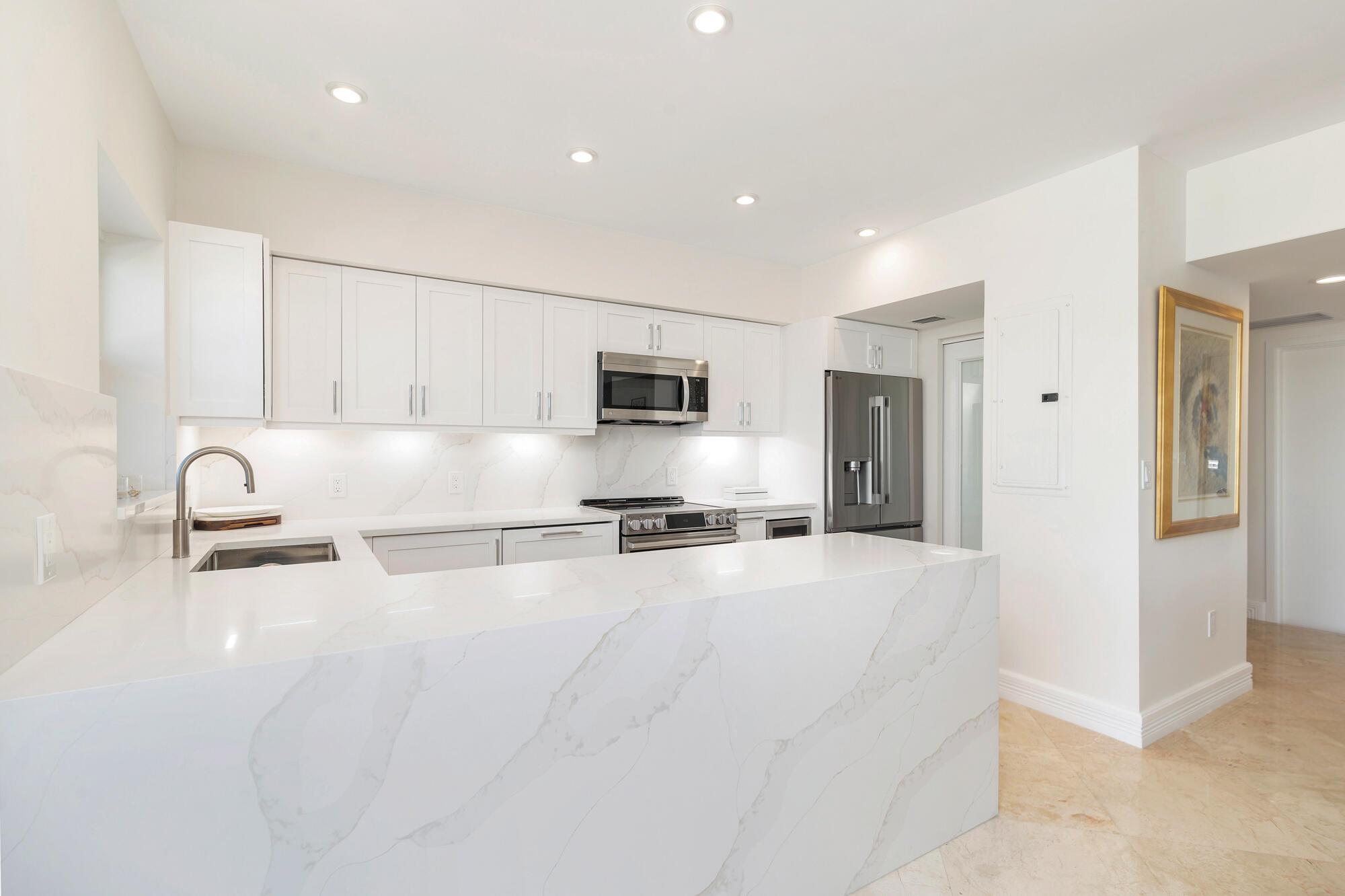 CARLYLE HOUSE CONDO - Residential Lease