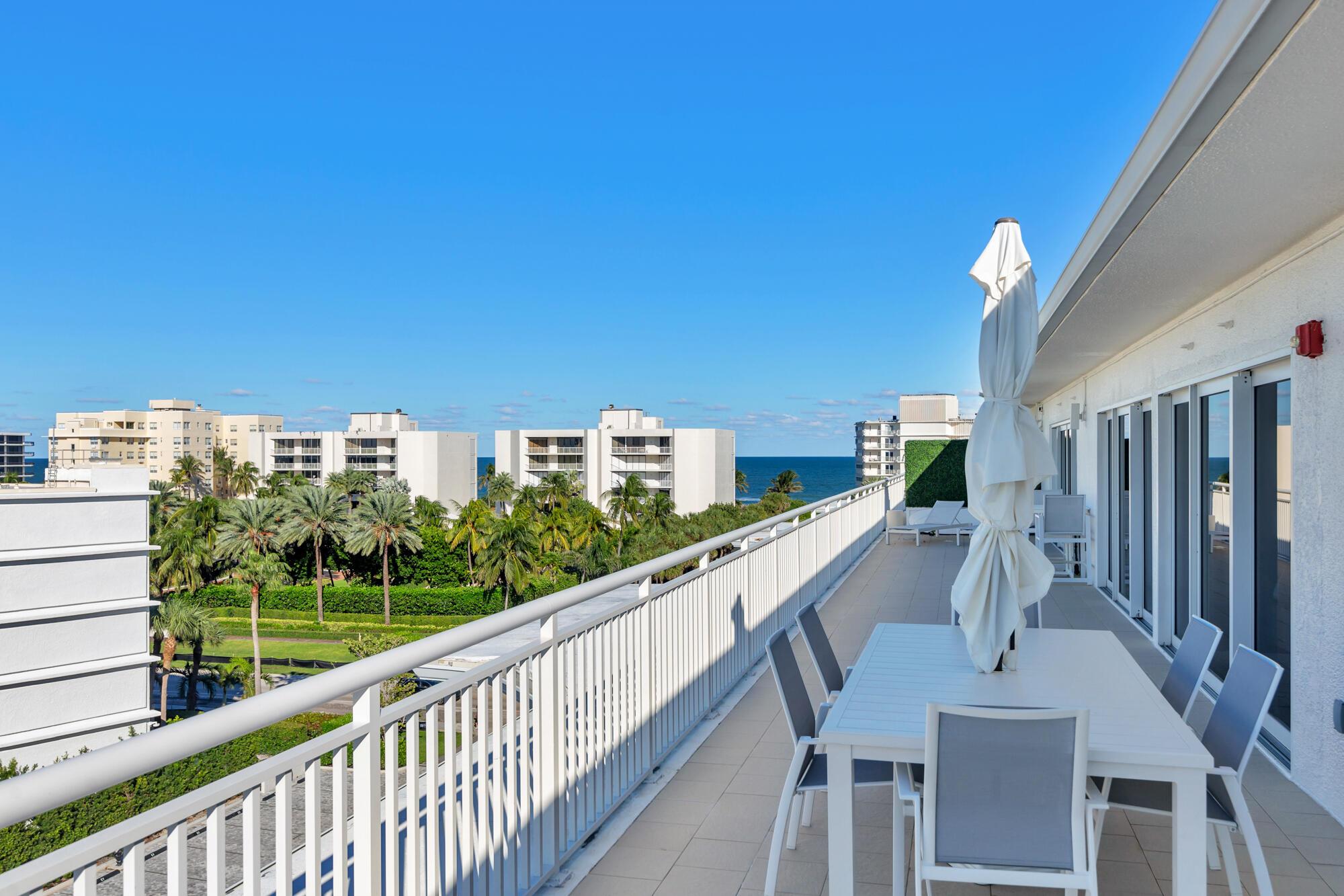 CARLYLE HOUSE CONDO - Residential Lease