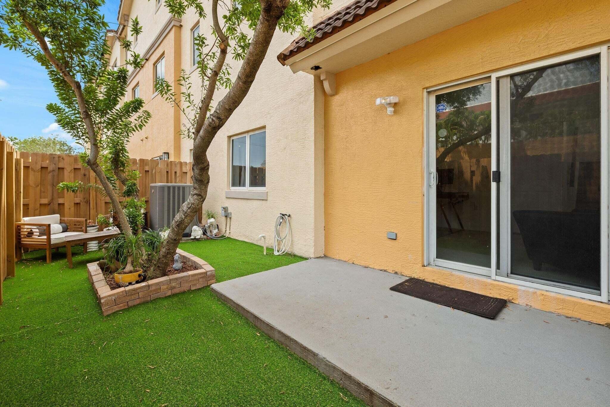 Soigne 76-10 B - Residential Lease