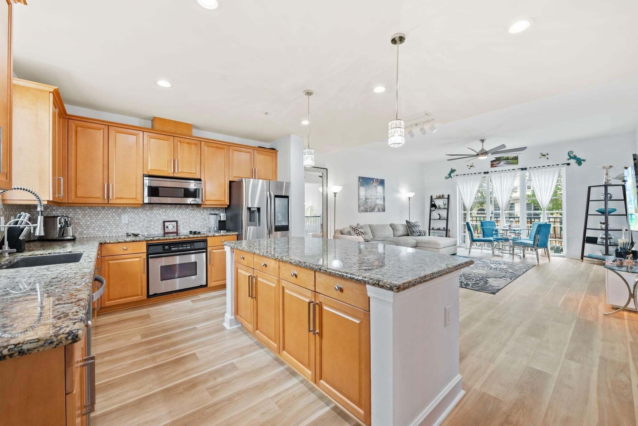 Soigne 76-10 B - Residential Lease