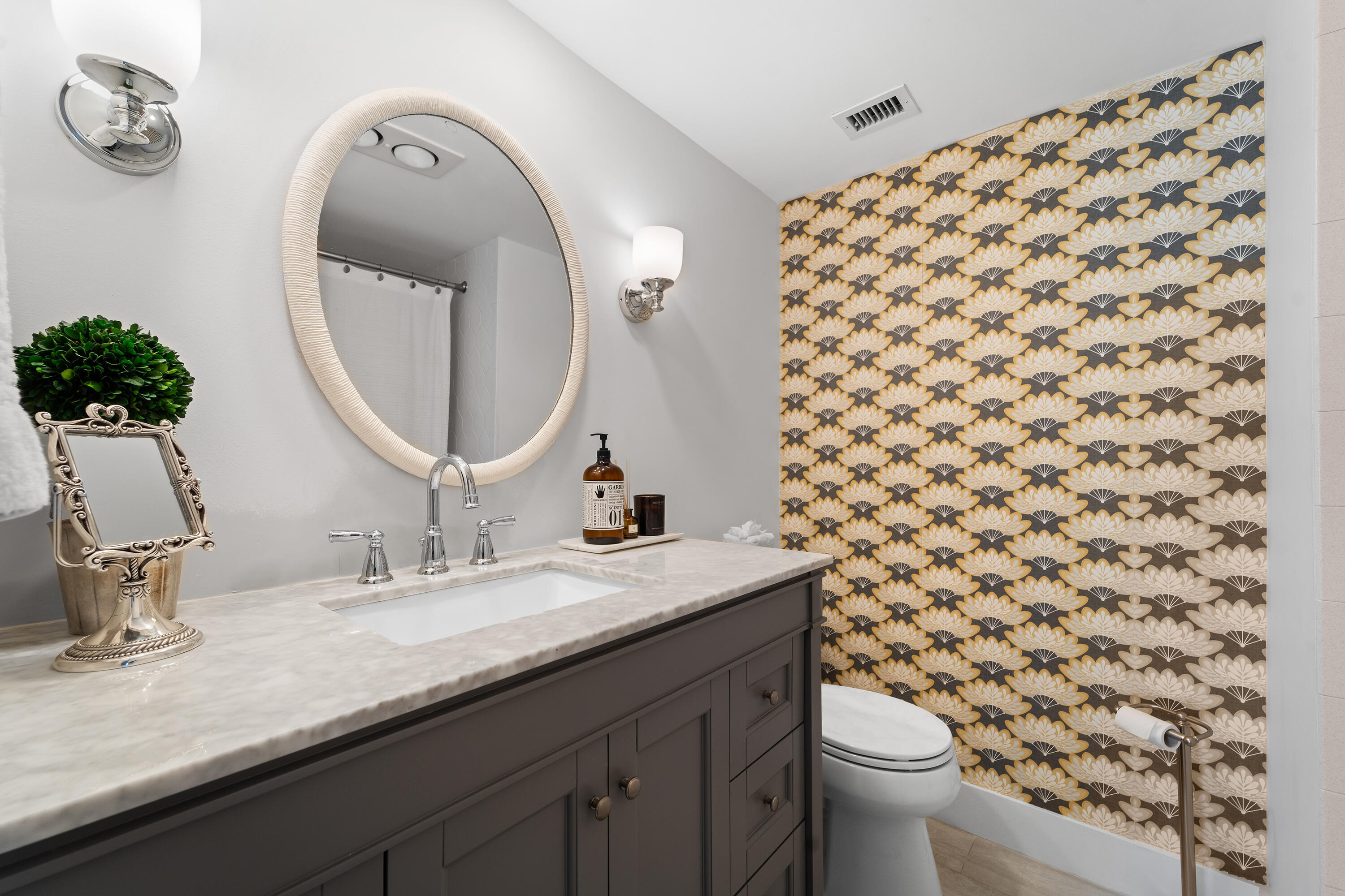 RAPALLO SOUTH CONDO - Residential