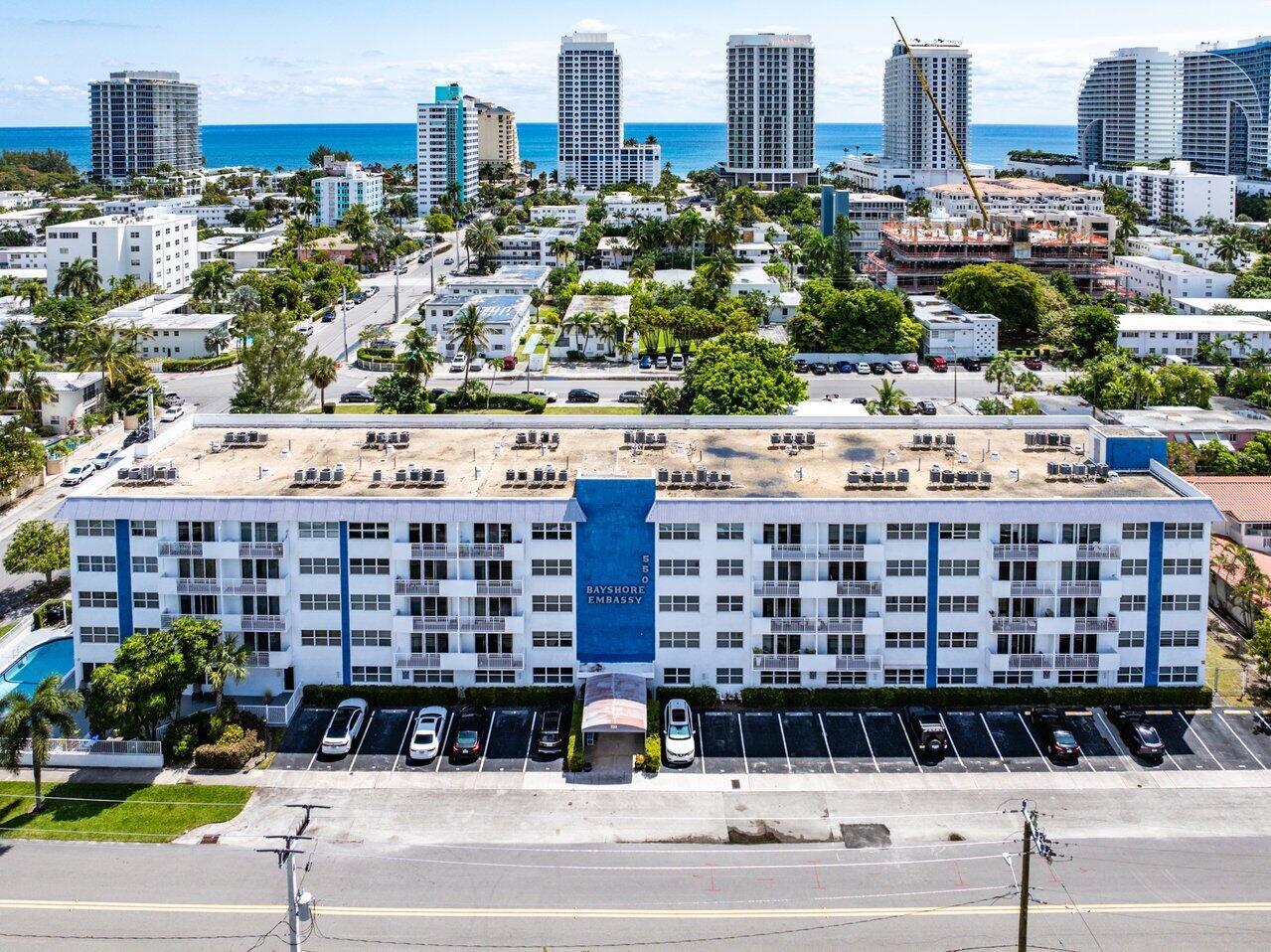 Discover the charm of Fort Lauderdale living in this fully furnished rental gem at 550 Bayshore Drive, Unit 305. Nestled in a vibrant midrise, this 1-bedroom, 1-bathroom condo offers 680 square feet of comfort with stunning water and Intracoastal views. The renovated kitchen is a chef's delight, boasting stainless steel appliances, a dishwasher, and tile floors. Enjoy the convenience of in-building laundry, an elevator, and air conditioning. Amenities abound, with a pool, gym, barbecue area, and a common media/recreation room for leisure and entertainment. Secure your peace of mind with an intercom and security system. This unit is available for rent seasonally, with a minimum stay of 3 months. Reach out today to experience this lifestyle!
