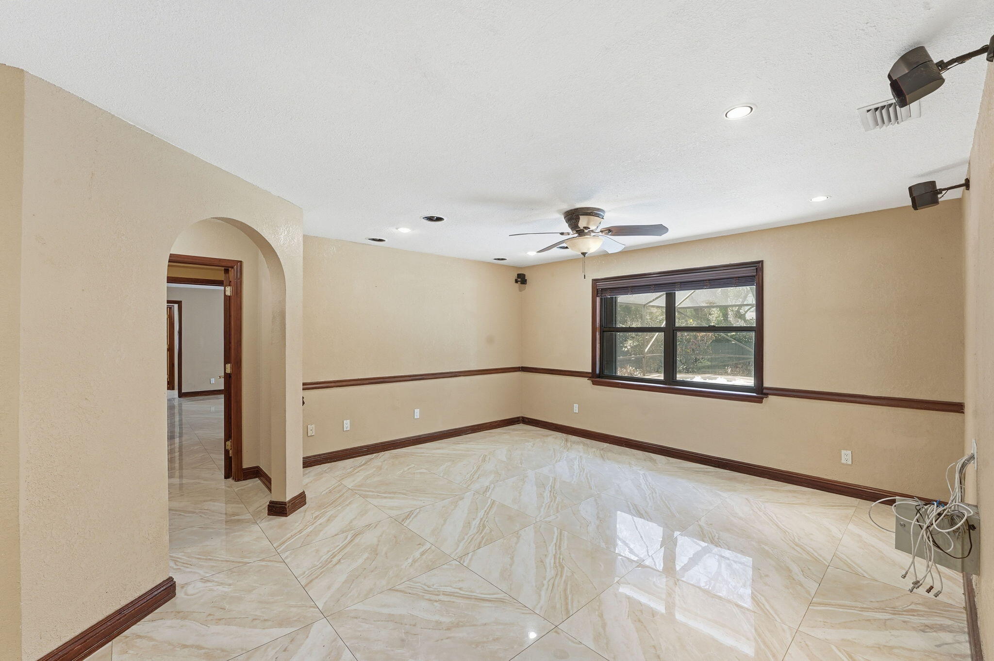 ACREAGE - Residential Lease