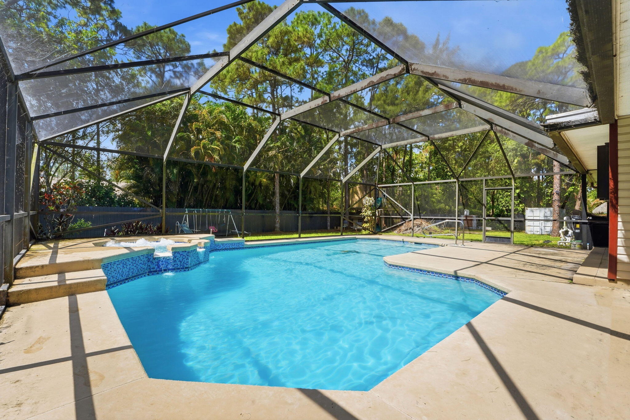 ACREAGE - Residential Lease