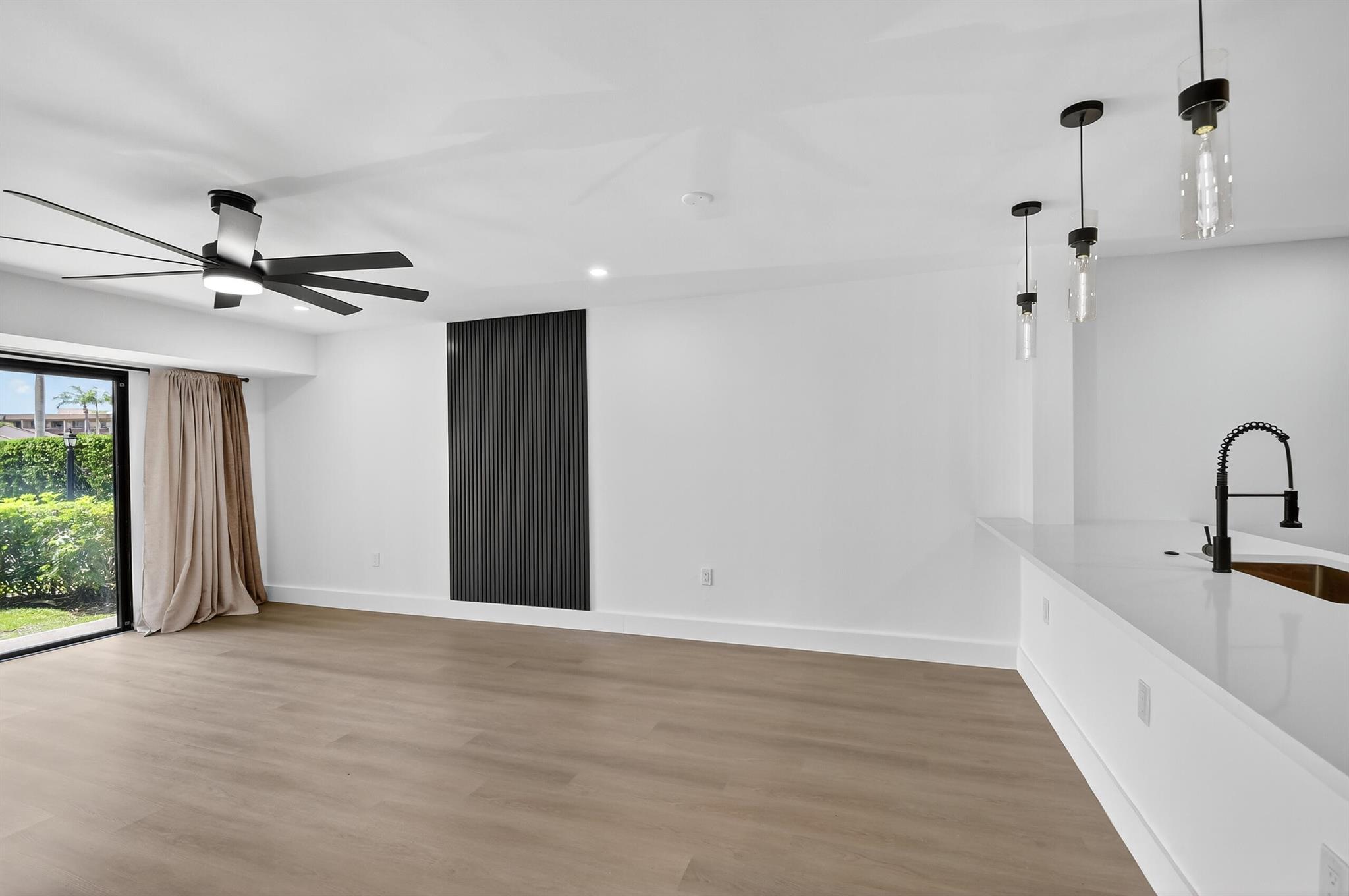 FOUNTAINS OF PALM BEACH C - Residential