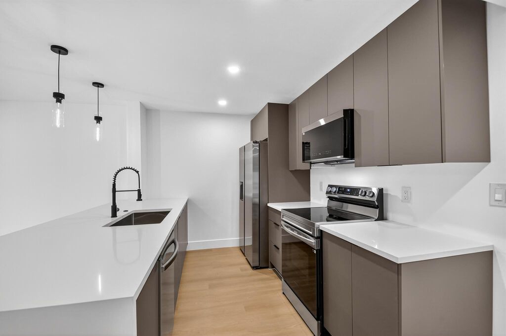 Photo of 4661 Fountains Drive #112, Lake Worth, FL 33467 (MLS # R11143419)