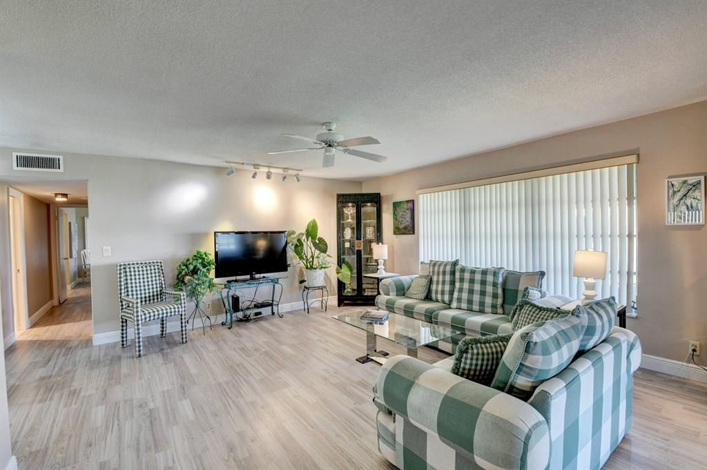 Photo of 200 High Point Court E #Apt D, Delray Beach, FL 33445 (MLS # R10876579)
