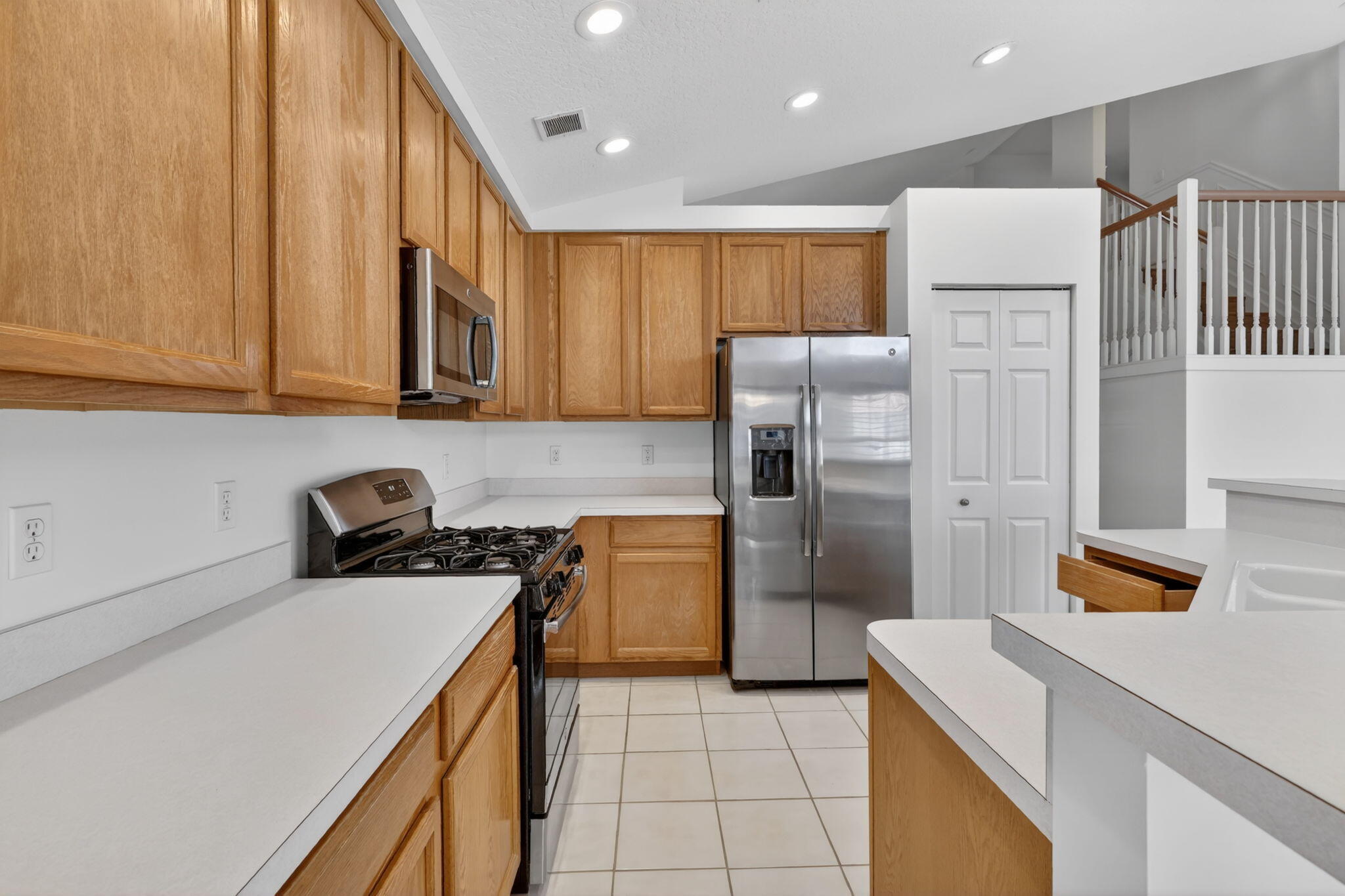 WILLOUGHBY (AKA WILLOUGHBY GLEN) - Residential