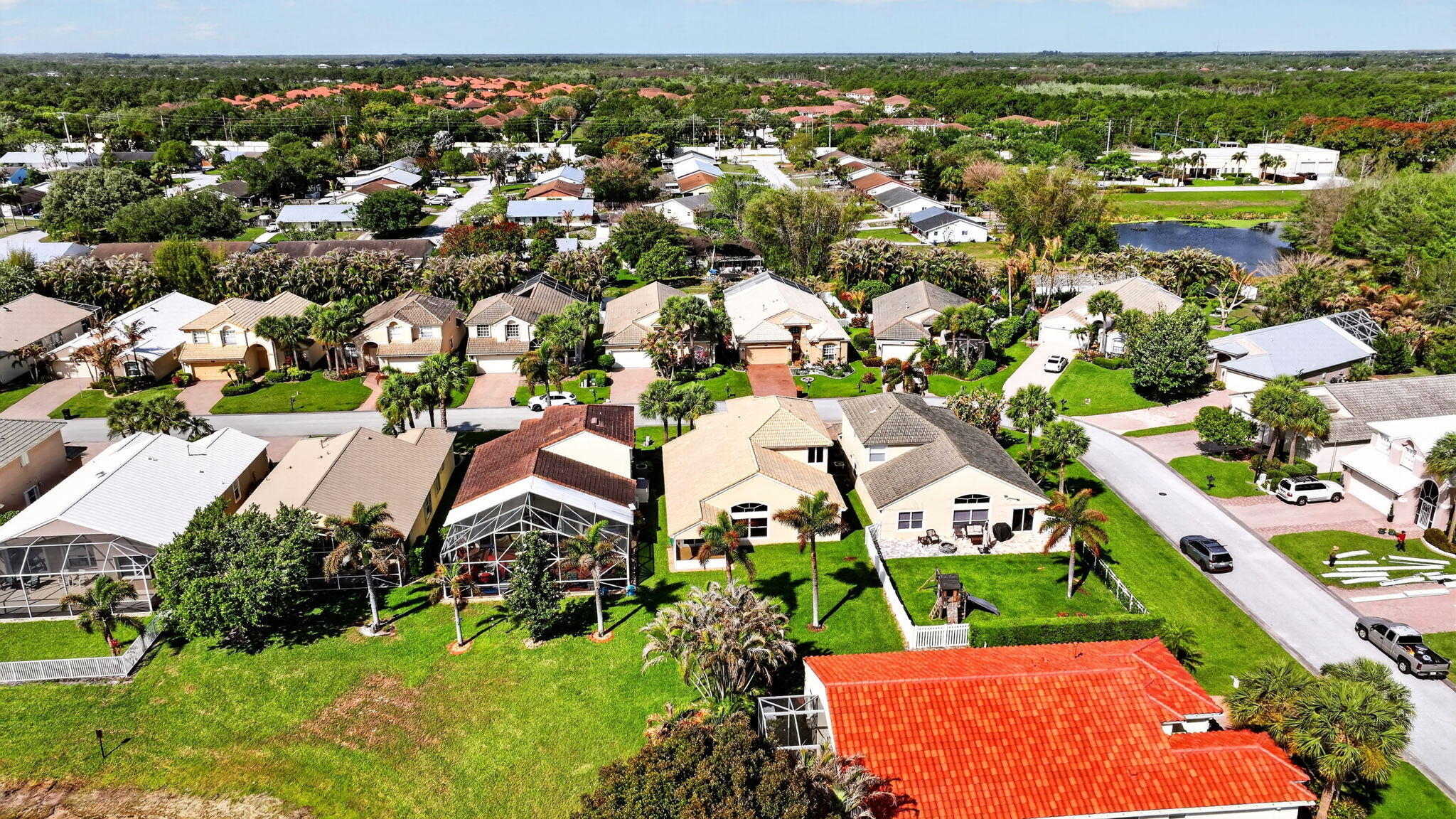 WILLOUGHBY (AKA WILLOUGHBY GLEN) - Residential