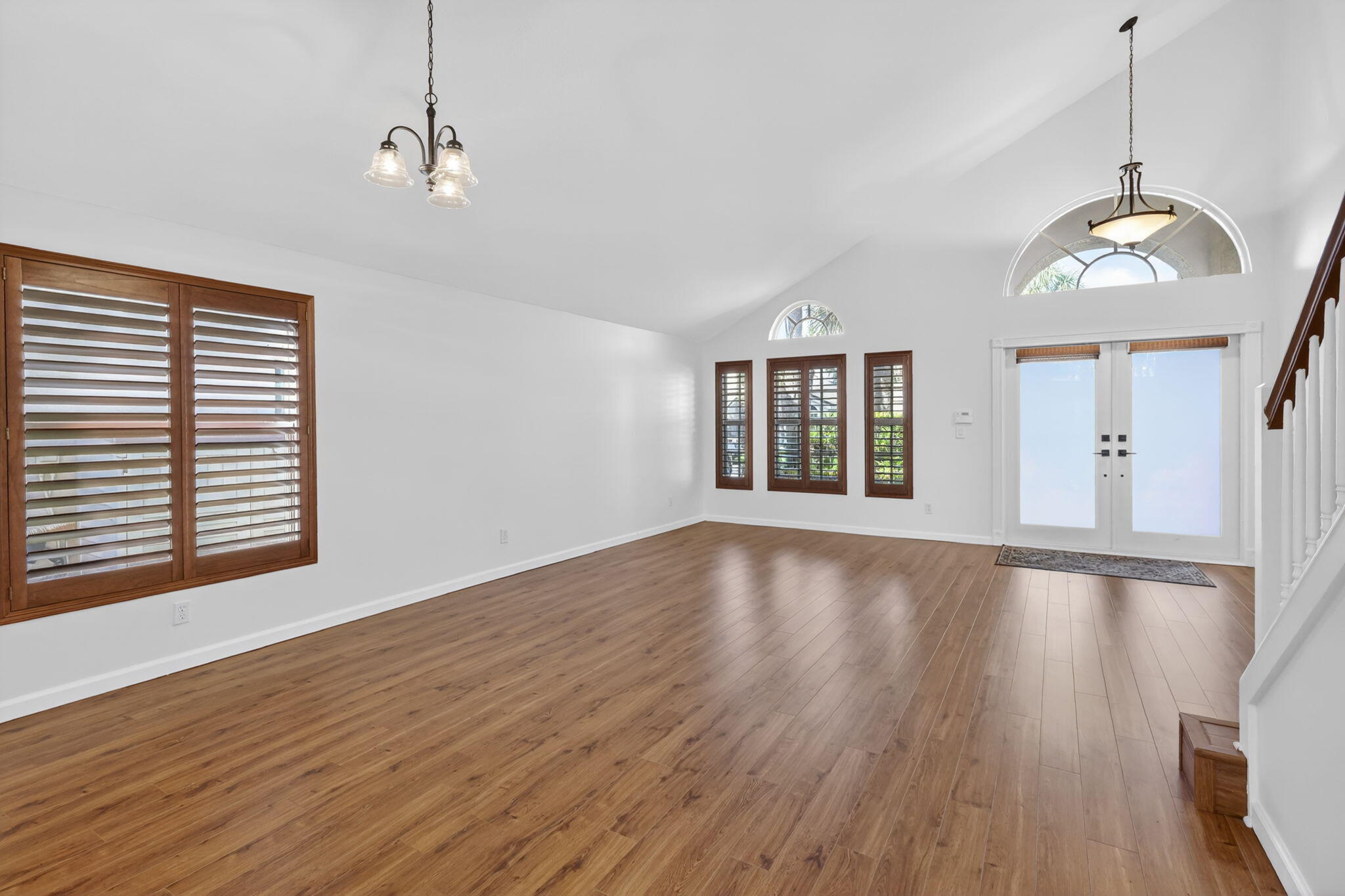 WILLOUGHBY (AKA WILLOUGHBY GLEN) - Residential