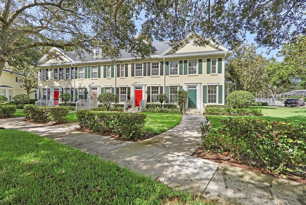 Photo of 130 Redwood Drive, Jupiter, FL 33458 (MLS # R11004735)