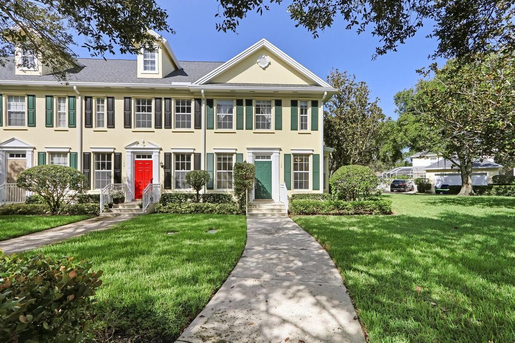 Photo of 130 Redwood Drive, Jupiter, FL 33458 (MLS # R11004735)