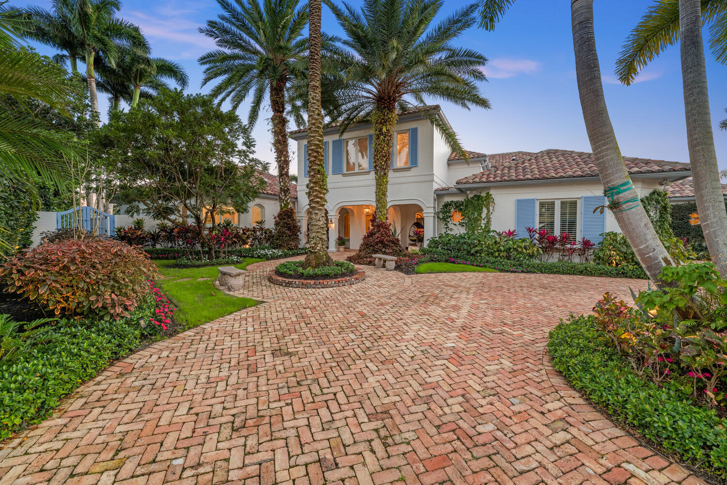 FAIRWAY ISLAND OF PB POLO & CNTRY CLUB WELLINGTON - Residential