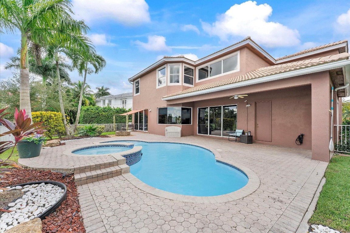 Grand Isles at Wyndham Lakes - Residential