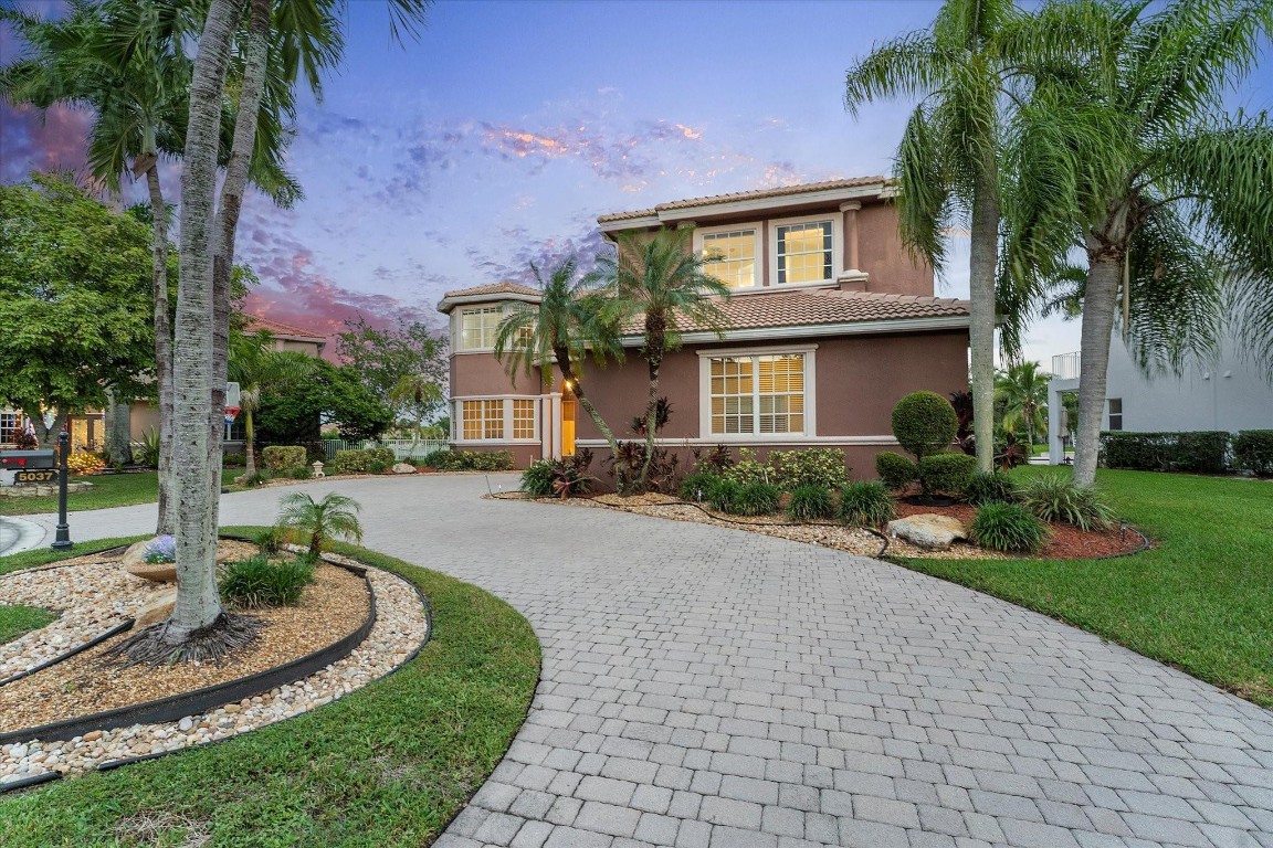 Grand Isles at Wyndham Lakes - Residential